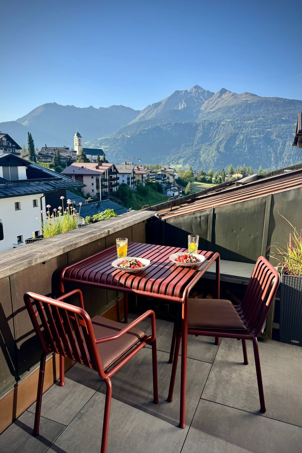 Mira Piz Signina, (Laax Dorf), 37024