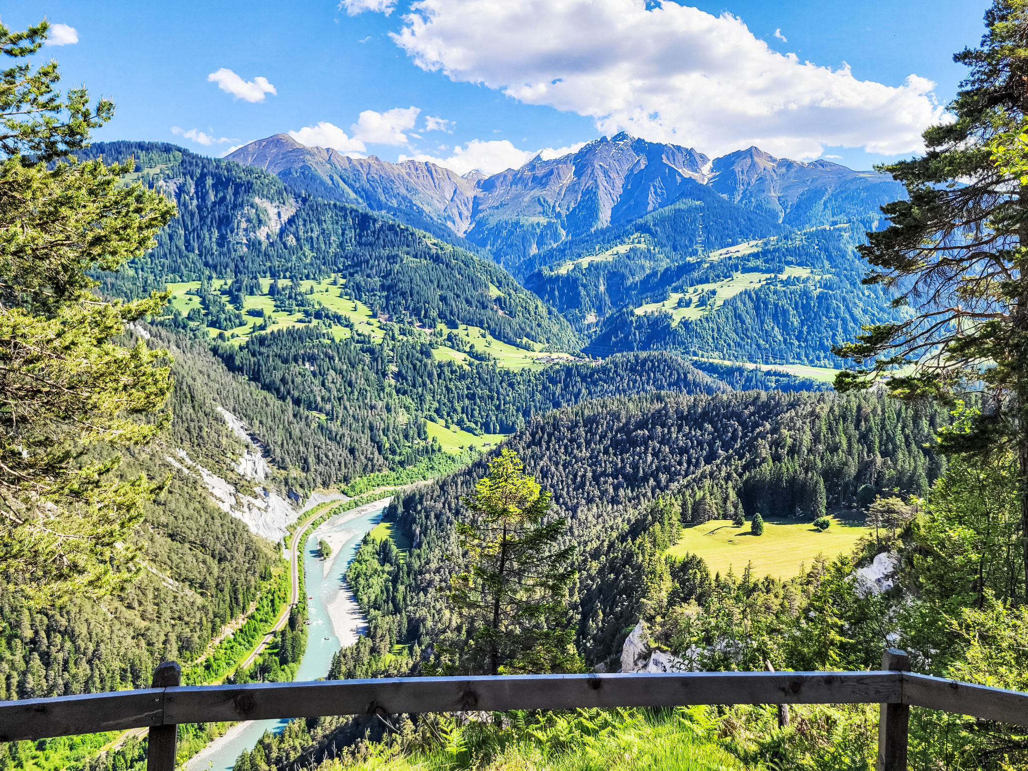 Photo of Chalet mit Bergsicht