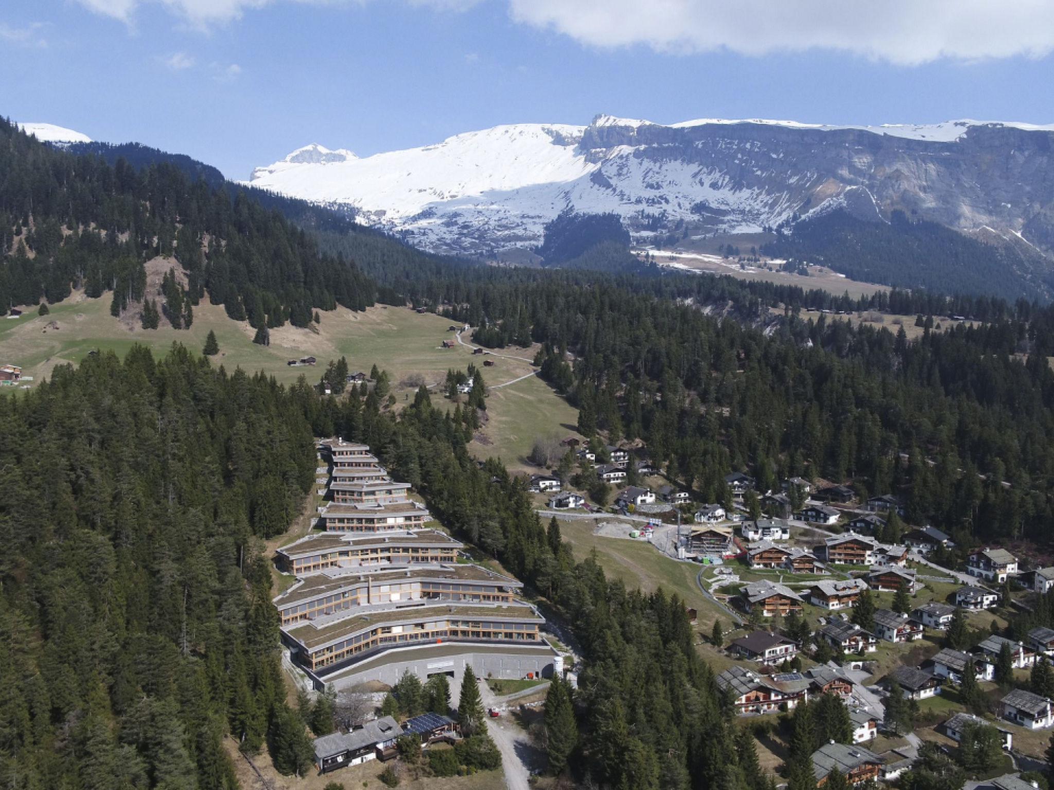 Photo of Alp Resort Ski In/Ski Out, (Laax Murschetg),