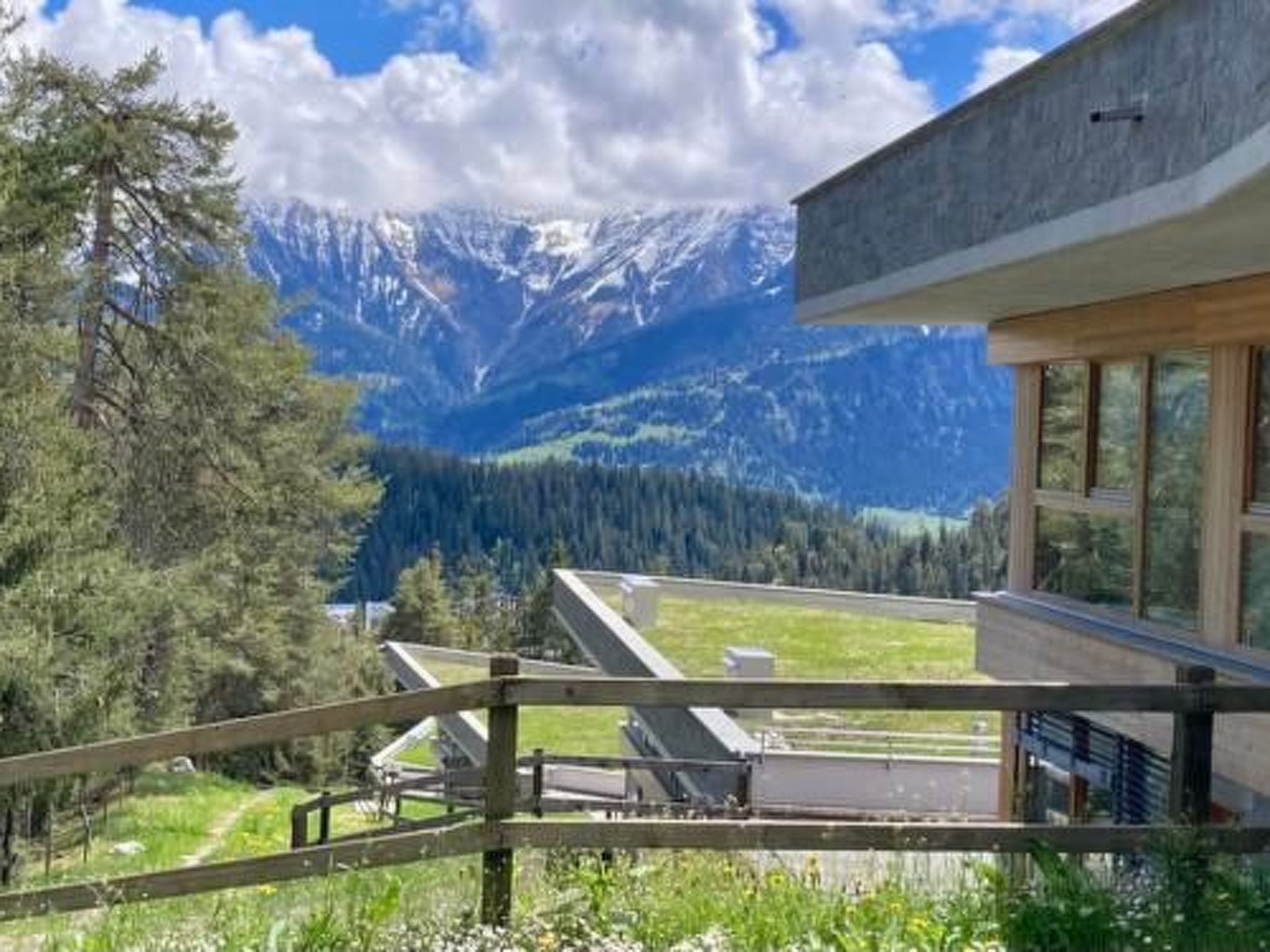 Photo of Alp Resort Ski In/Ski Out, (Laax Murschetg),