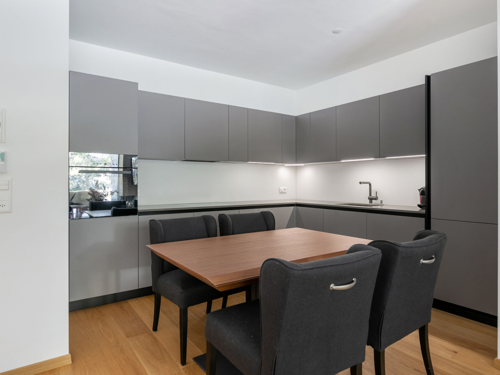 Photo of Alp Resort Ski In/Ski Out, (Laax Murschetg). 4.5 Zimmerwohnung