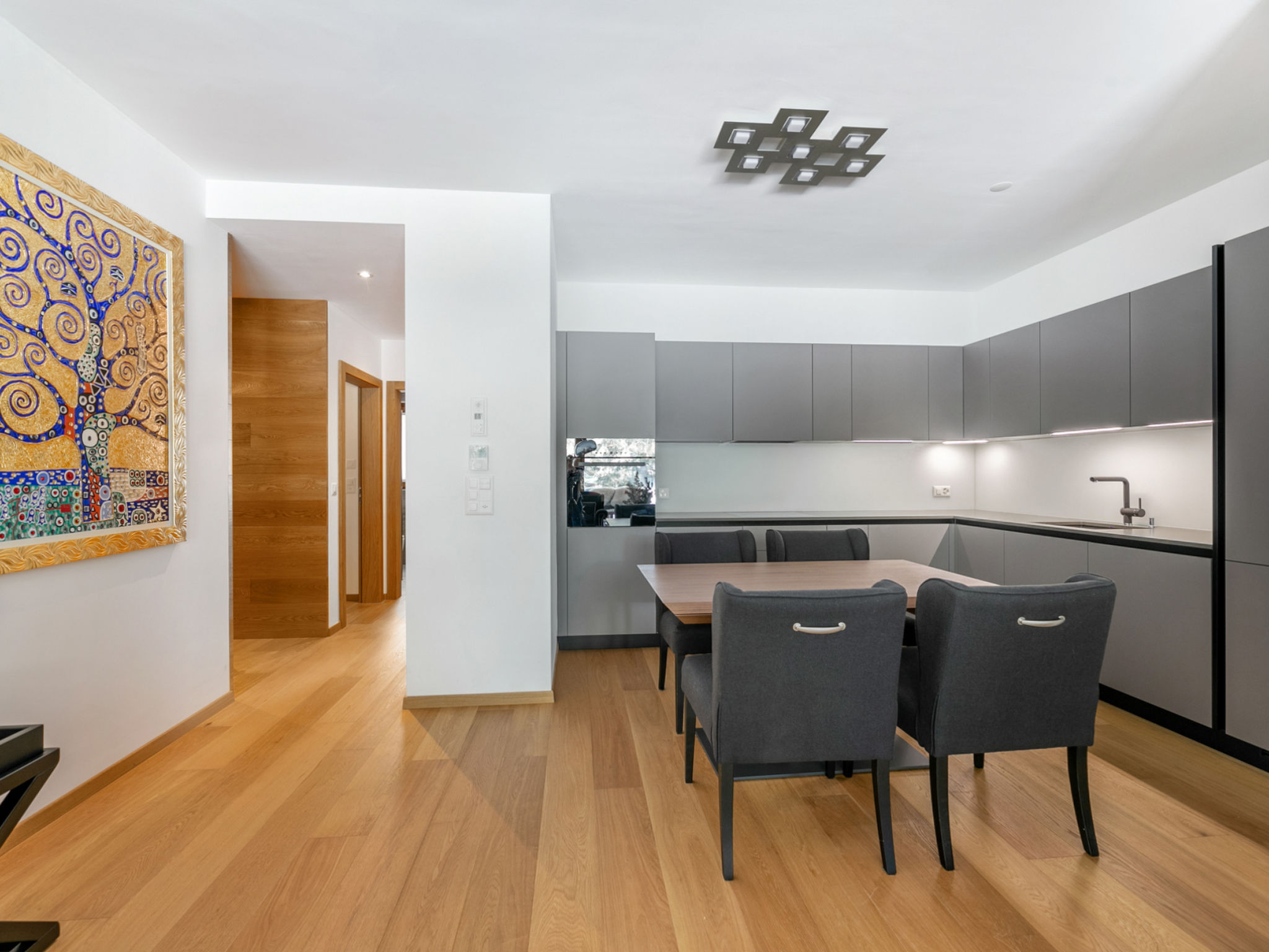 Photo of Alp Resort Ski In/Ski Out, (Laax Murschetg). 4.5 Zimmerwohnung