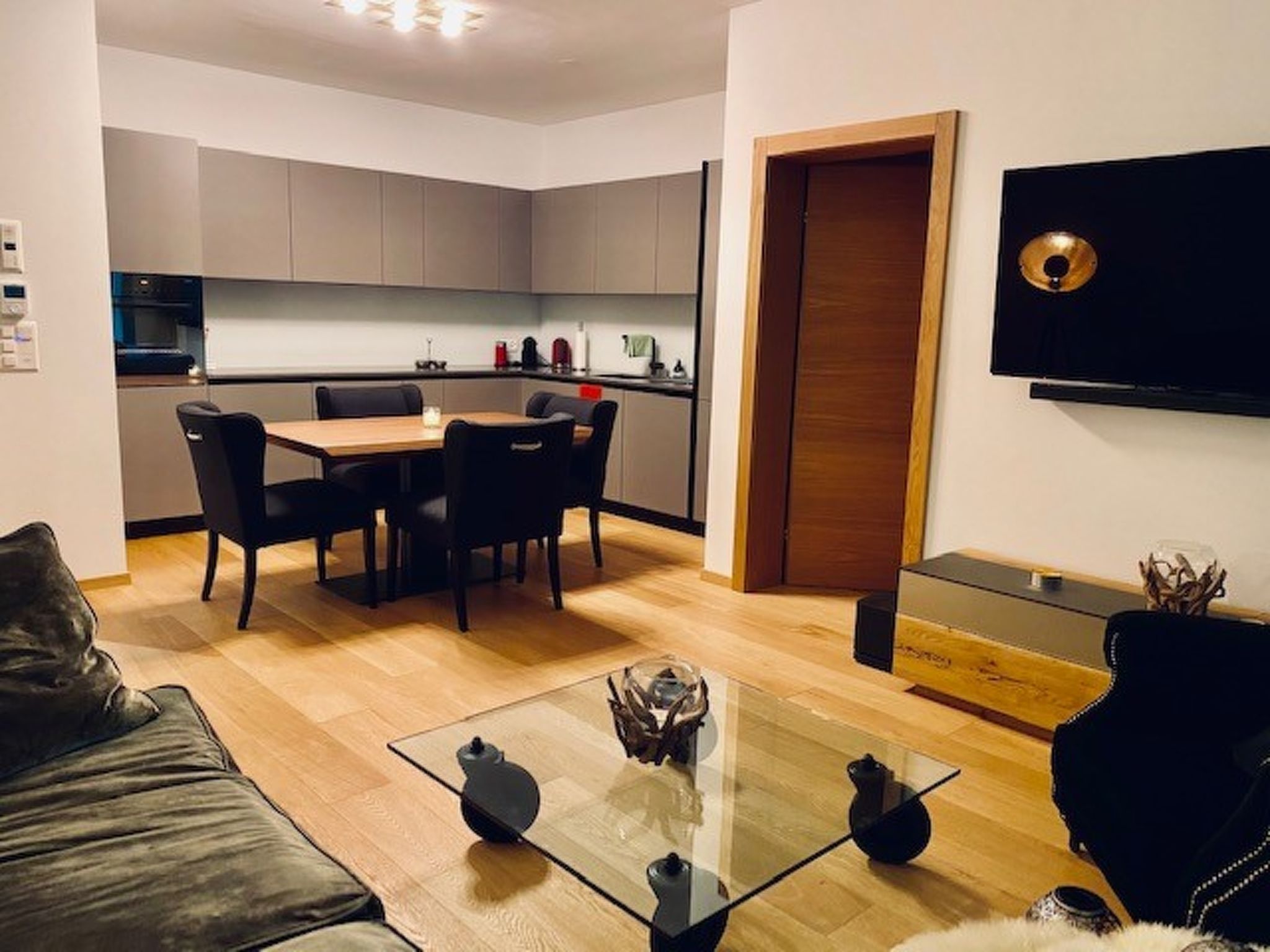 Photo of Alp Resort Ski In/Ski Out, (Laax Murschetg). 4.5 Zimmerwohnung