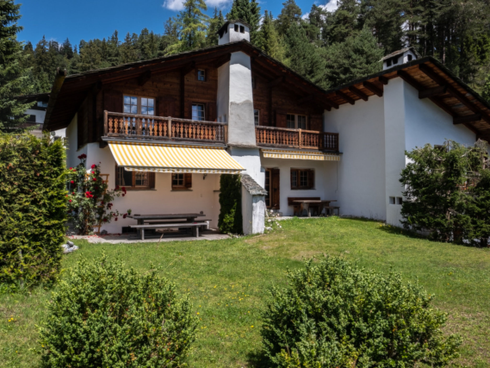 Photo of Haus 1, (Laax Murschetg), 212