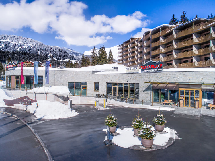 Peaks Place Apartment-Hotel & Spa Apartment in Laax