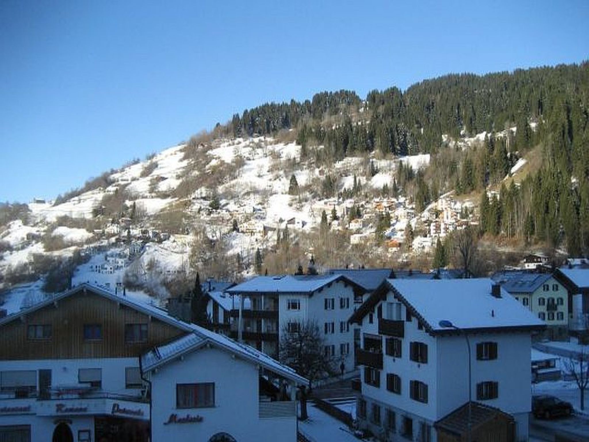 Photo of Center Communal / Herrmann, (Laax Dorf). 3.5 Zimmerwohnung