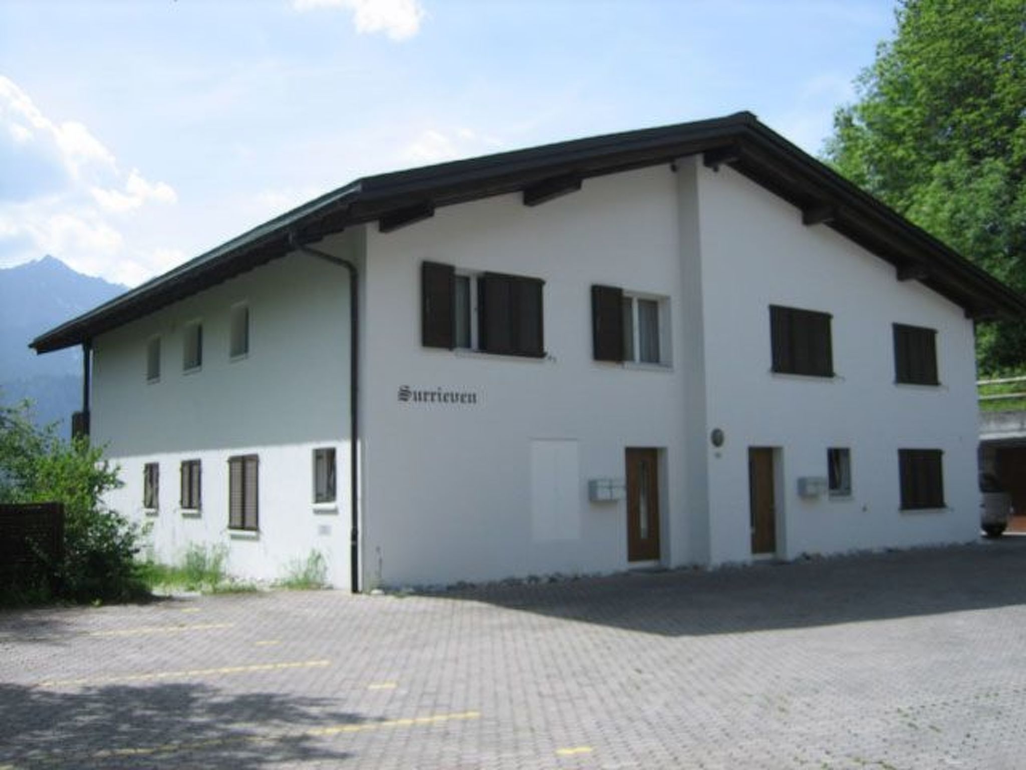 Surrieven / Friz, (Laax Dorf), 240