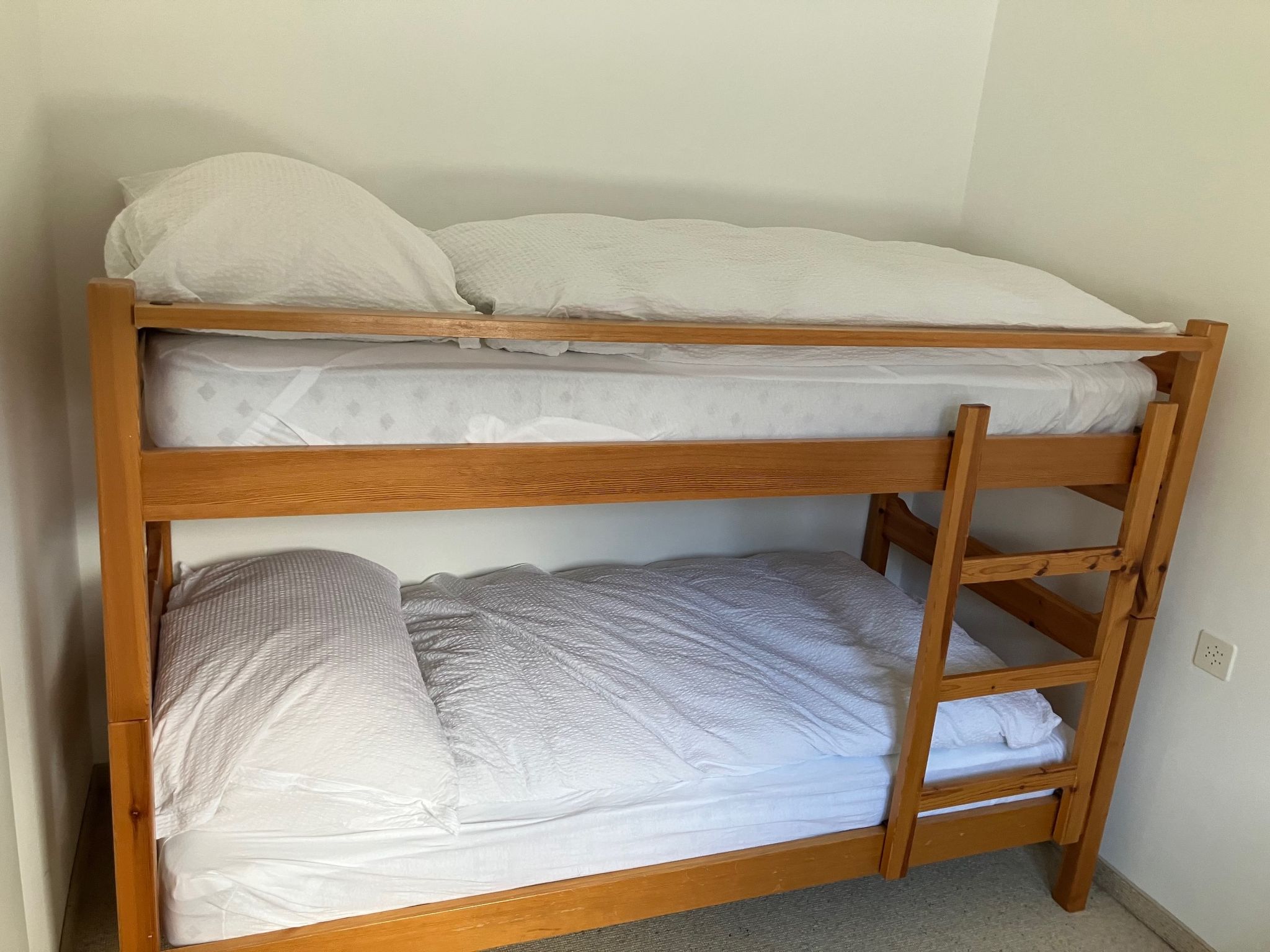 Photo of CH7031.716.1