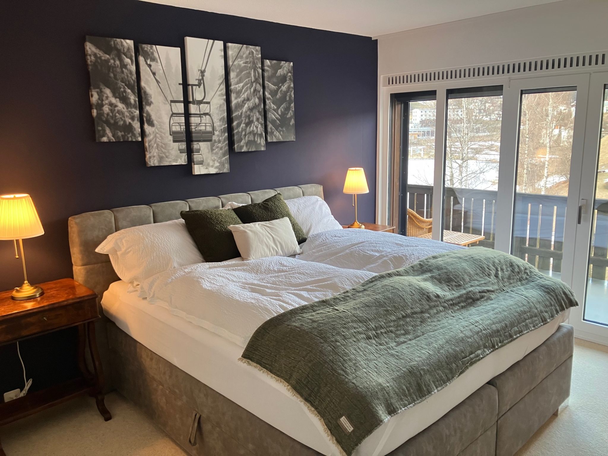 Photo of CH7031.716.1