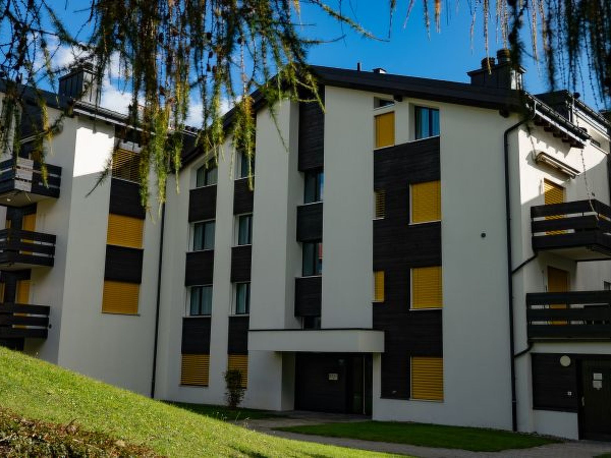 Casa Laret 6-12 Accommodation in Laax