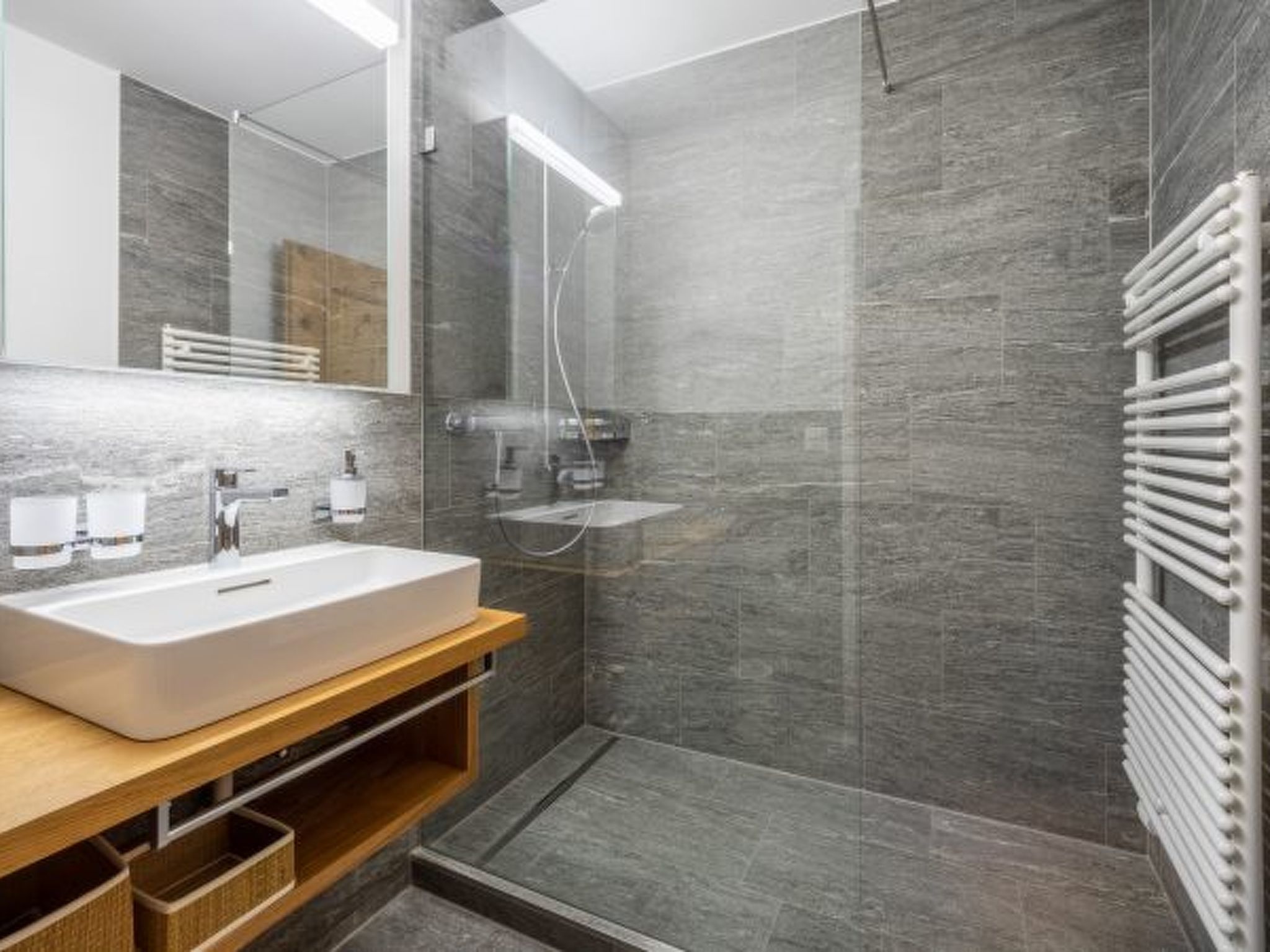 Photo of Val Signina 1-13a