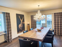 Luxe 4-persoons appartement direct aan de piste in Laax Murschetg - thumbnail 6