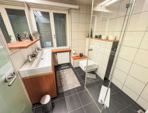Luxe 4-persoons appartement direct aan de piste in Laax Murschetg - thumbnail 5