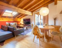 Casa la Streila: Knus bergappartement aan skipiste en meer in Laax - thumbnail 1