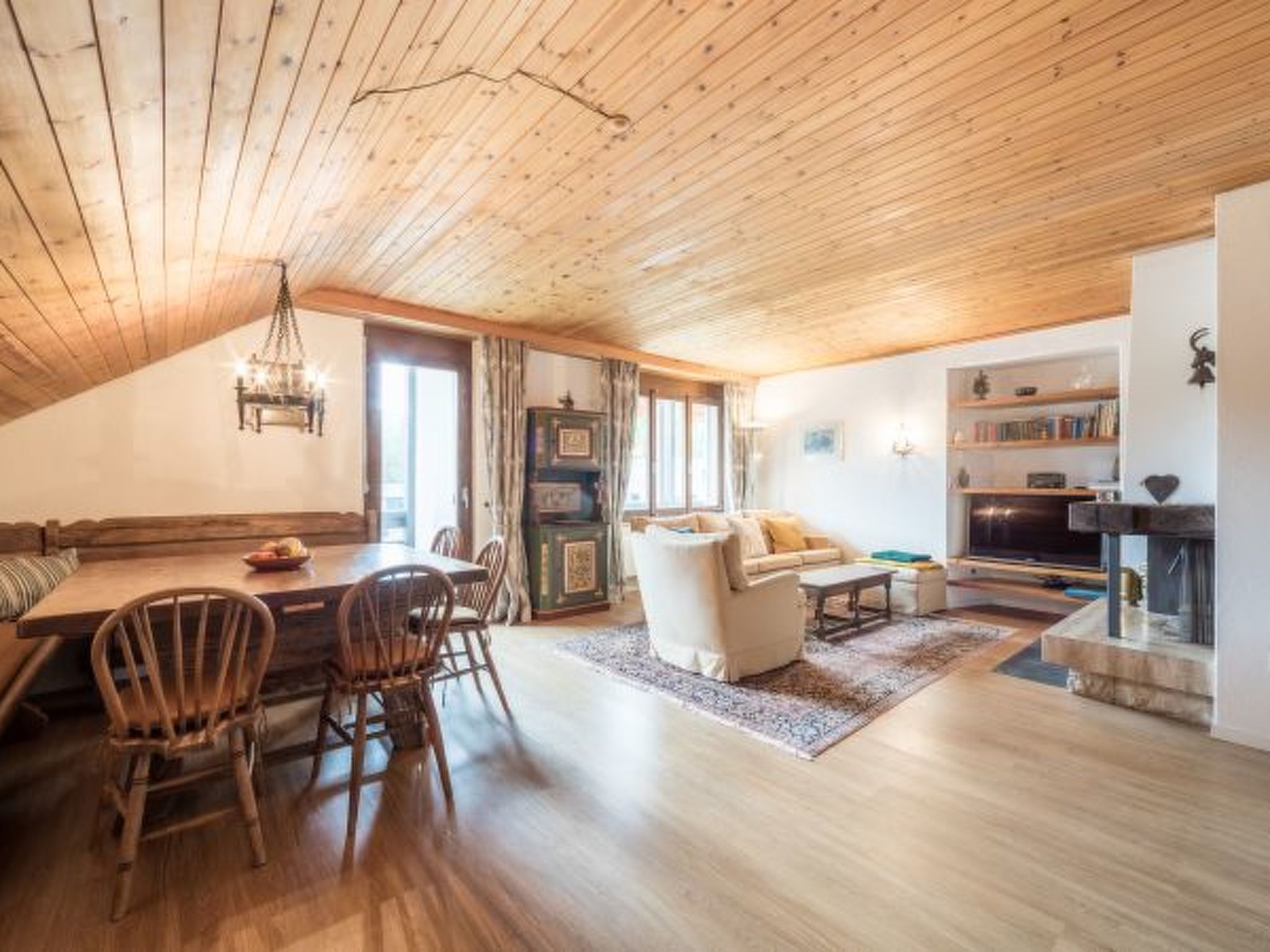 Val Signina 8-17 Accommodation in Laax