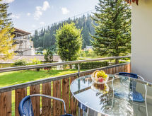 Pistezicht & bergluxe: 6-persoons appartement aan de skipiste in Laax - thumbnail 4