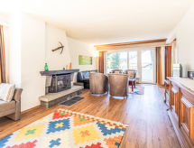 Pistezicht & bergluxe: 6-persoons appartement aan de skipiste in Laax - thumbnail 1