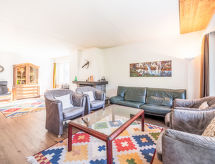 Pistezicht & bergluxe: 6-persoons appartement aan de skipiste in Laax - thumbnail 2