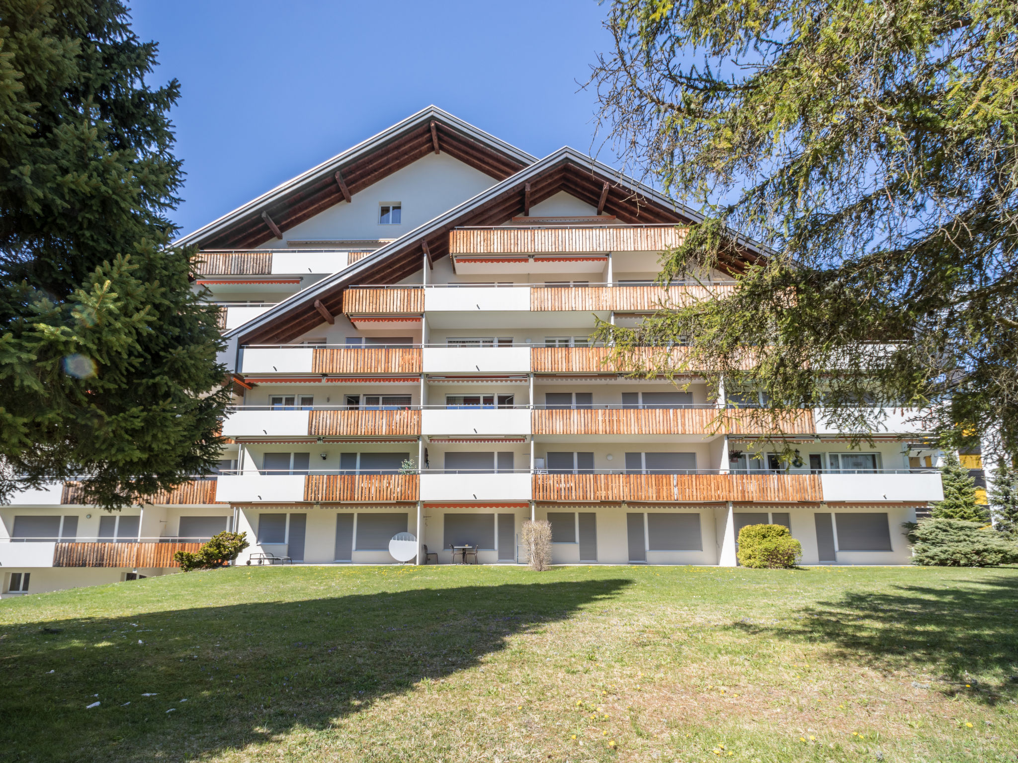Photo of Val Signina 2-9