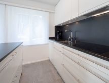 Appartement 50m² direct aan skipiste in Laax met uitzicht op bergen en meer - thumbnail 6