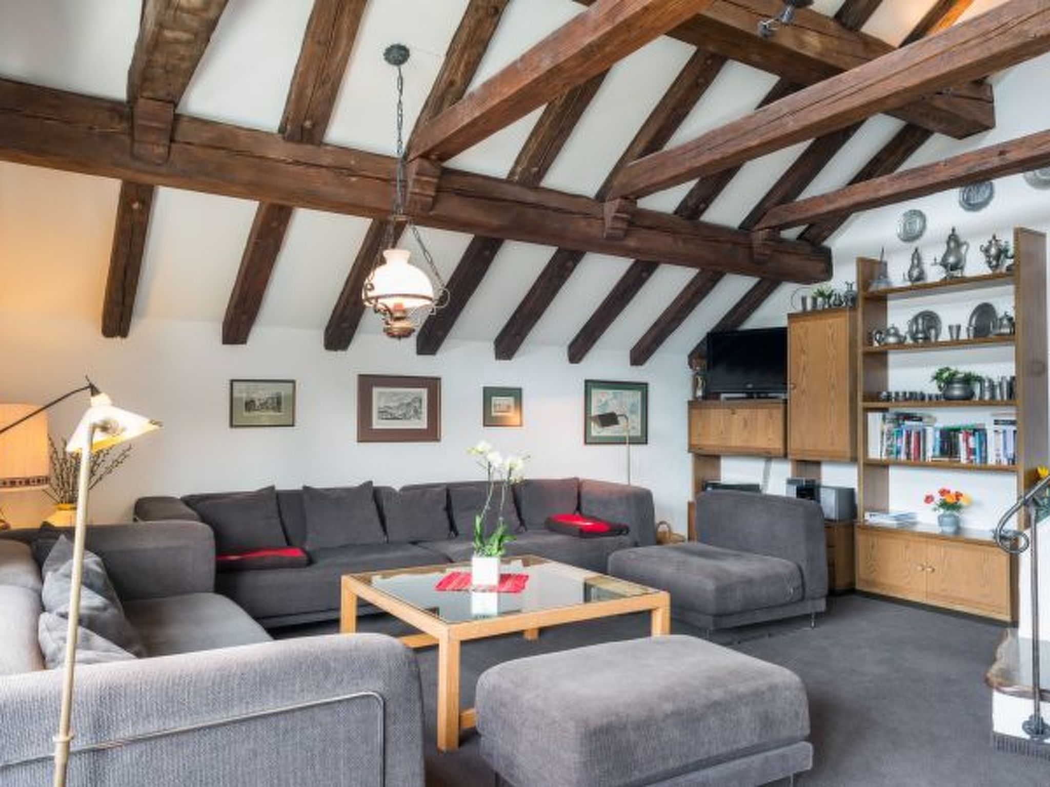 Val Signina 8-18 Accommodation in Laax