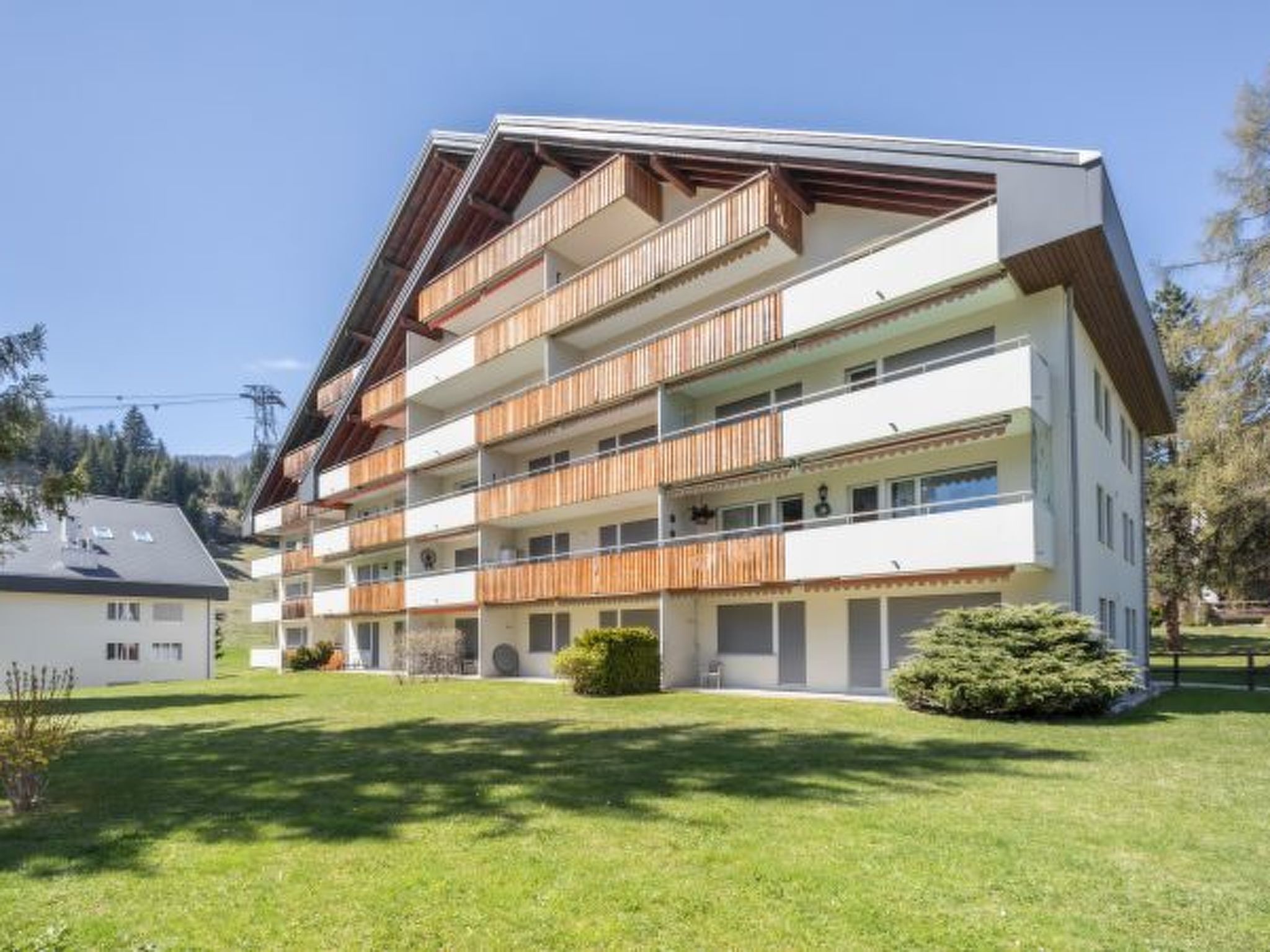 Photo of Val Signina 2-9