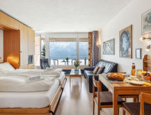 Promenade Apt 210