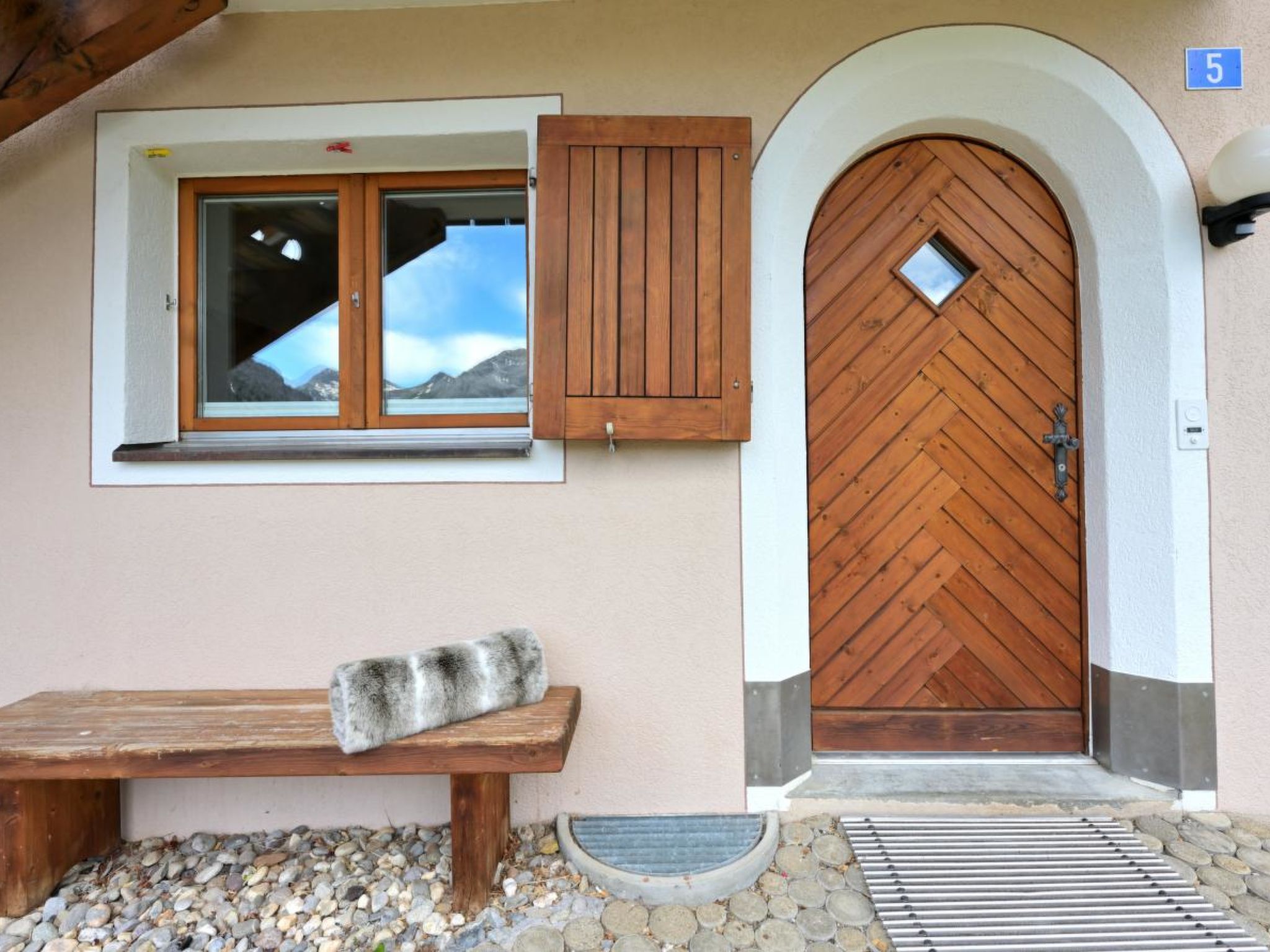 Photo of Ferienwohnung in Innerarosa, 3 Schlafzimmer & Bad