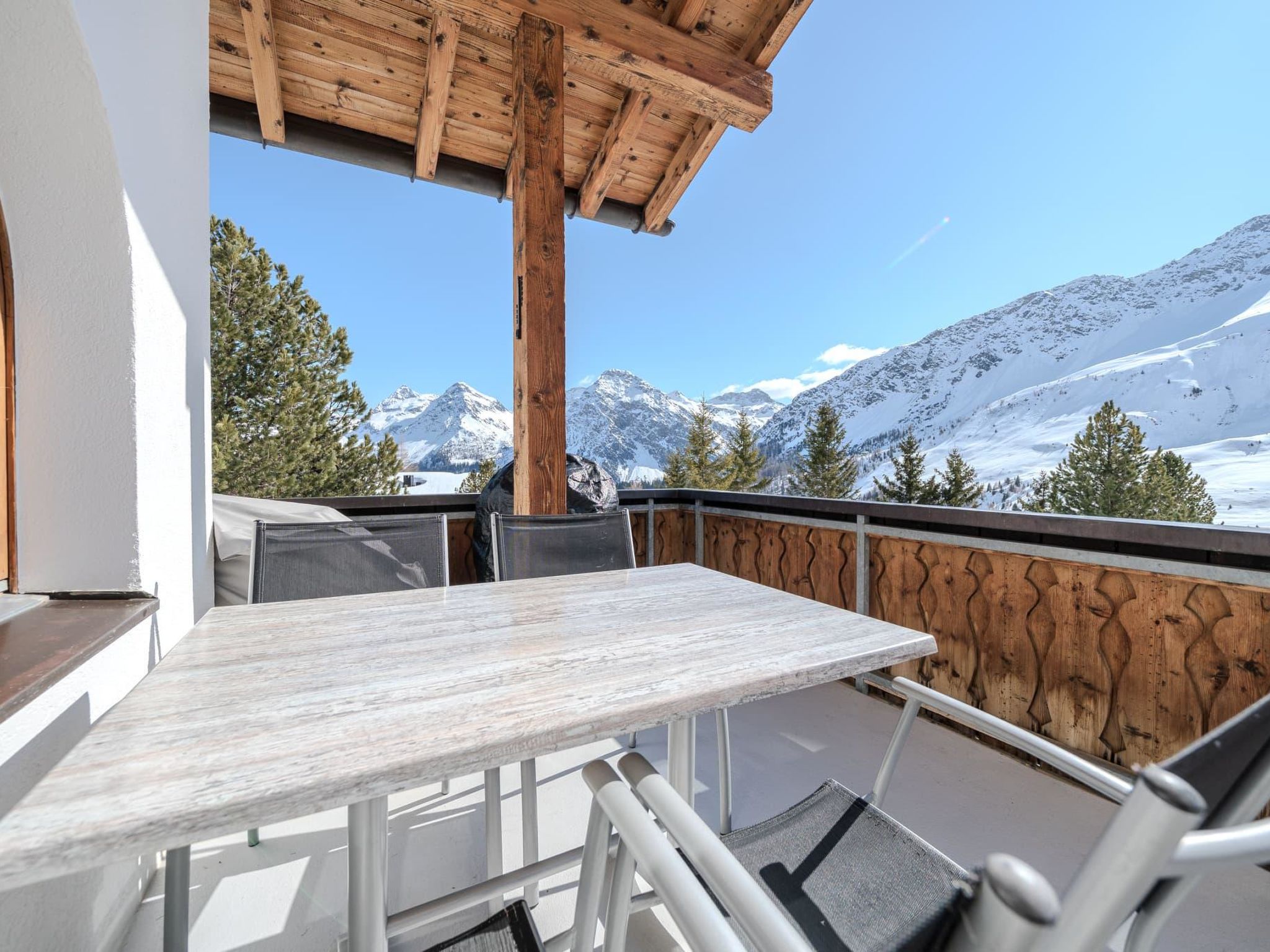 Photo of Chalet Marmotta 2 by Arosa Vacations Ferienhaus, Dusche und Bad, WC, 3 Schlafräu
