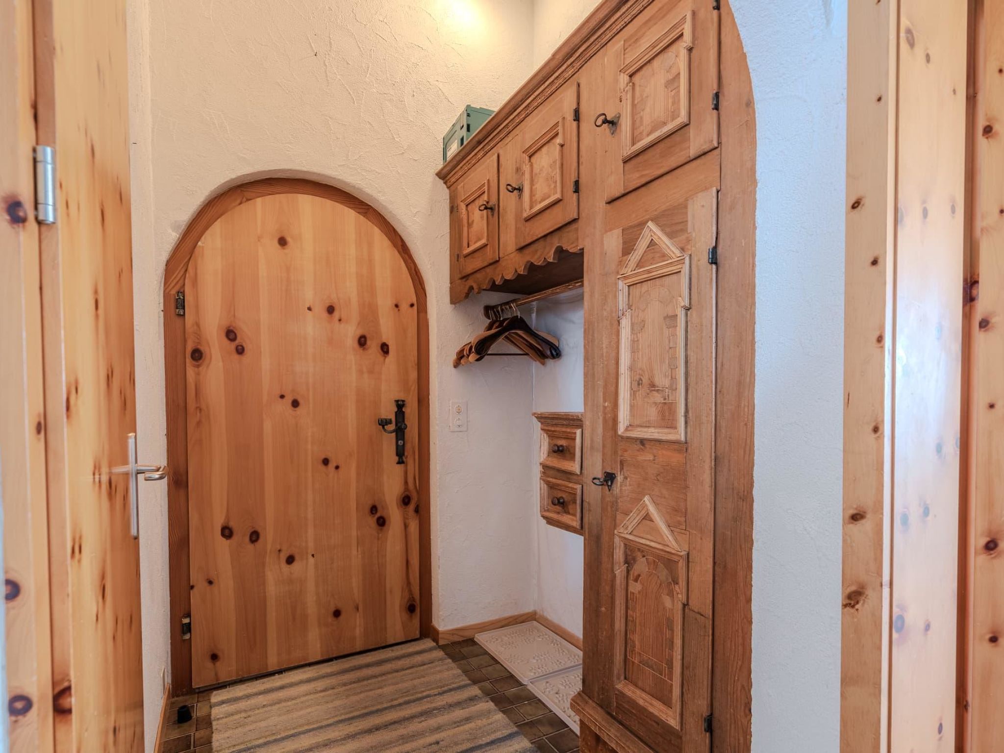 Photo of Chalet Marmotta 2 by Arosa Vacations Ferienhaus, Dusche und Bad, WC, 3 Schlafräu