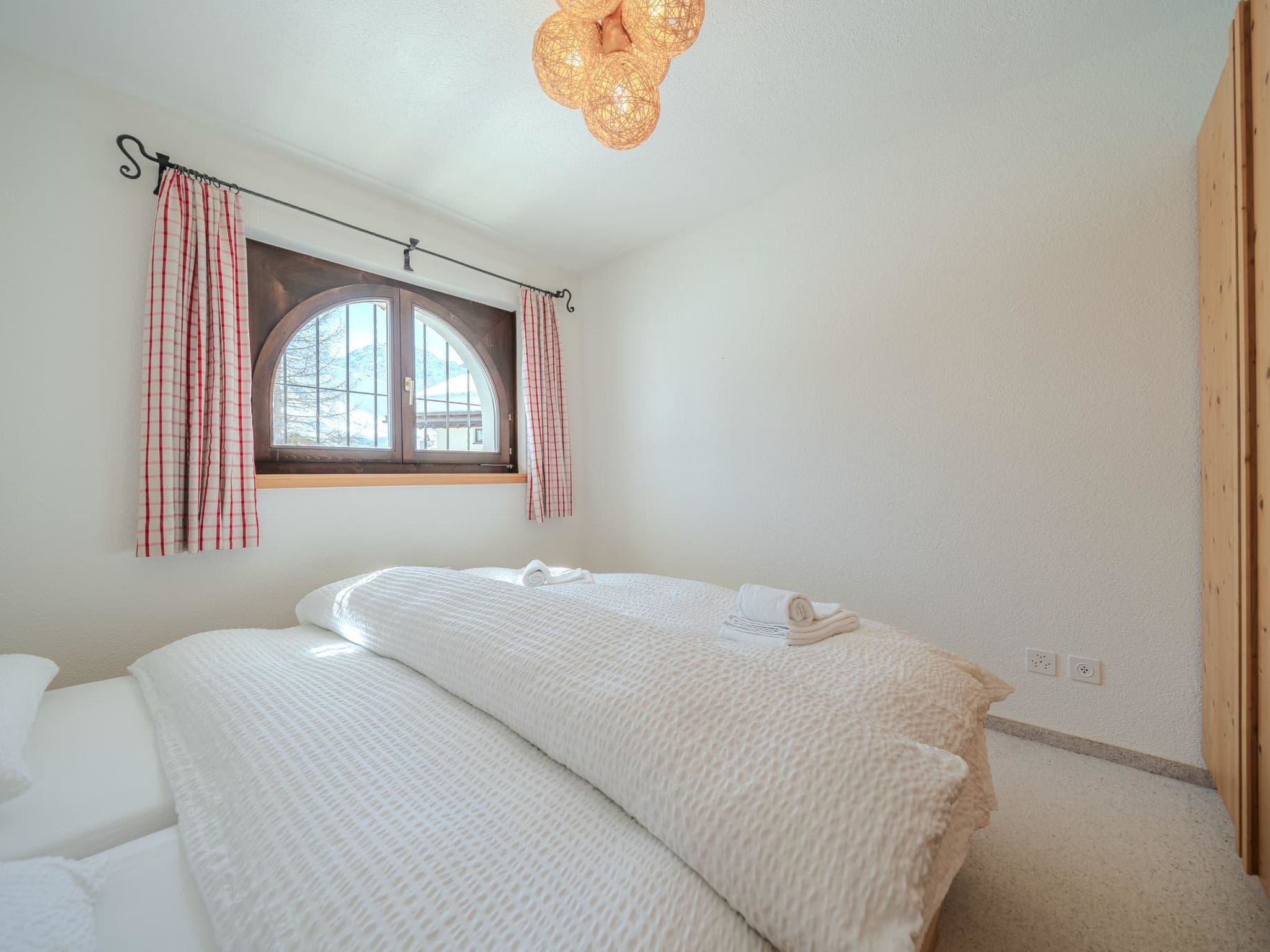 Photo of Chalet Marmotta 2 by Arosa Vacations Ferienhaus, Dusche und Bad, WC, 3 Schlafräu