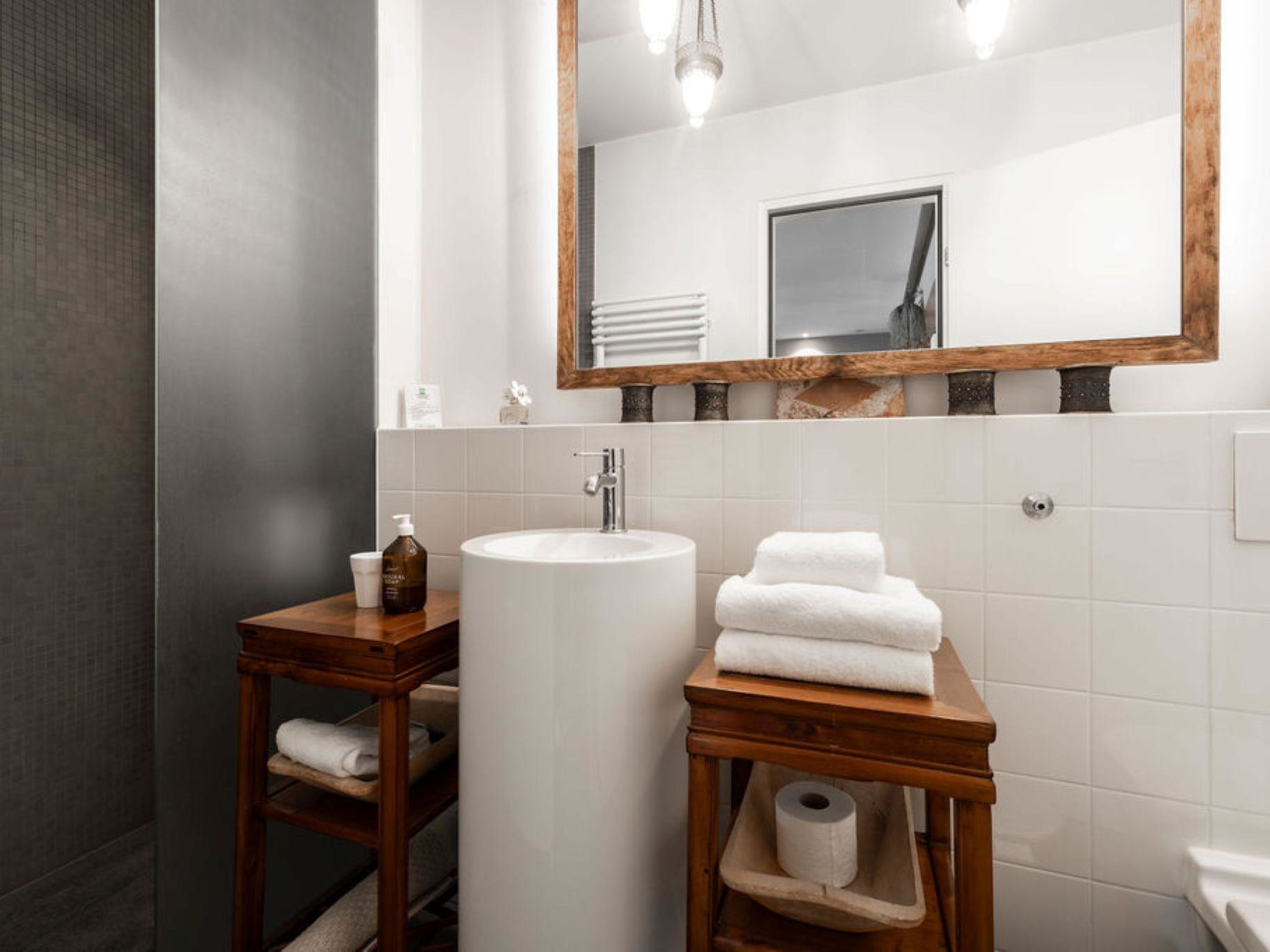 Photo of Church Hill by Arosa Holiday Appartement/Fewo, Dusche und Bad, WC, 6-Bettwohnung