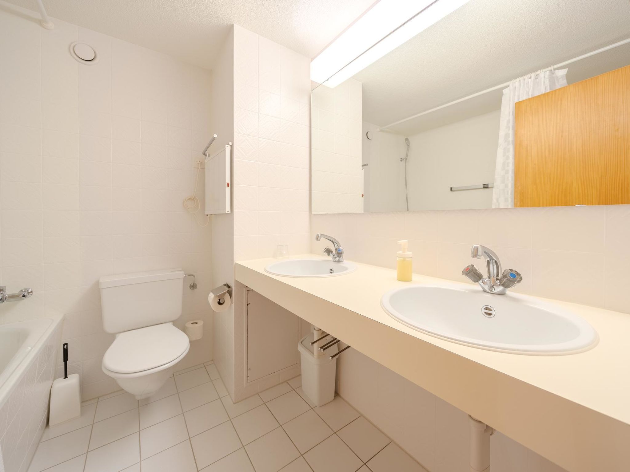 Photo of Rothornblick 52 by Arosa Vacations Appartement/Fewo, Dusche oder Bad, WC, 1 Schl