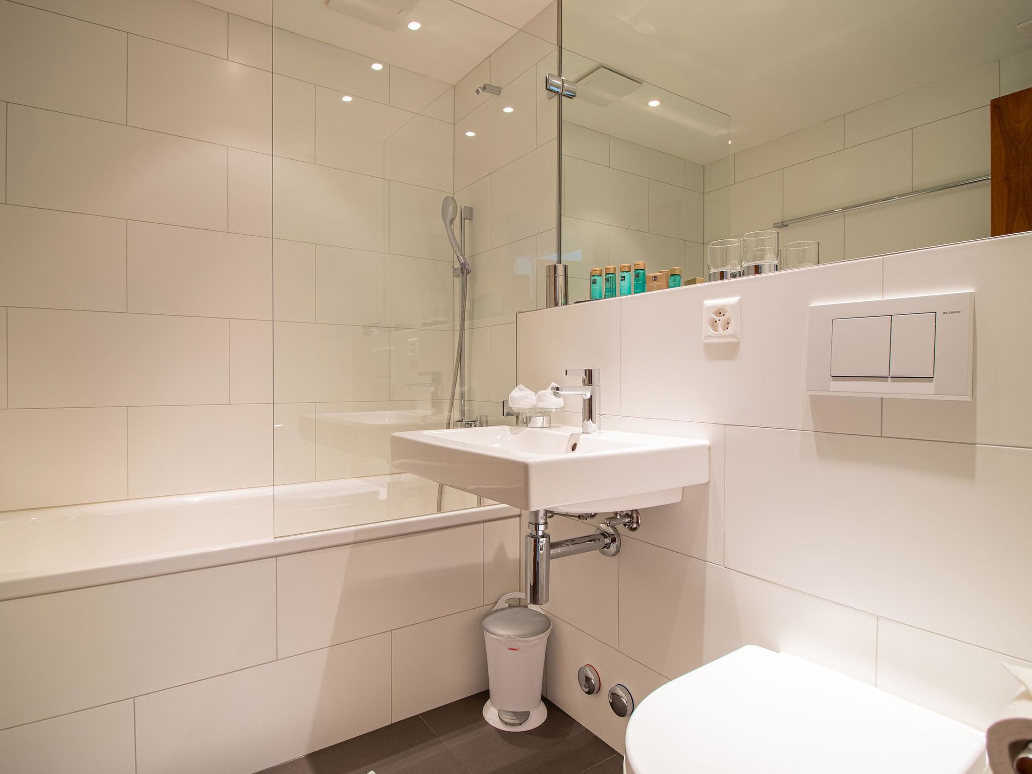 Photo of Casa Allegra 6 by Arosa Vacations Appartement/Fewo, Dusche und Bad, WC, 4-Bettwo