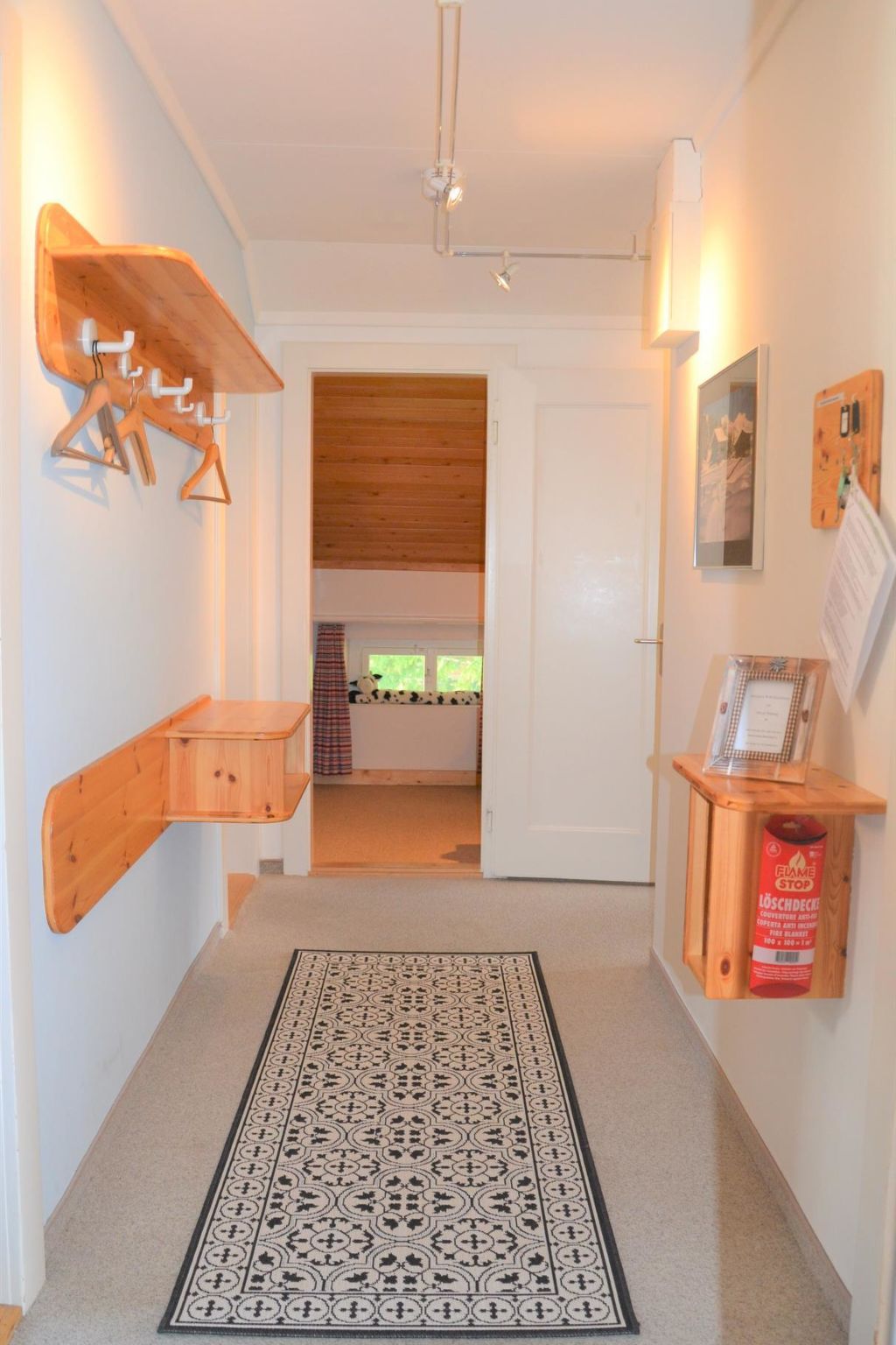 Photo of Bisang L Appartement/Fewo,   4-Bettwohnung