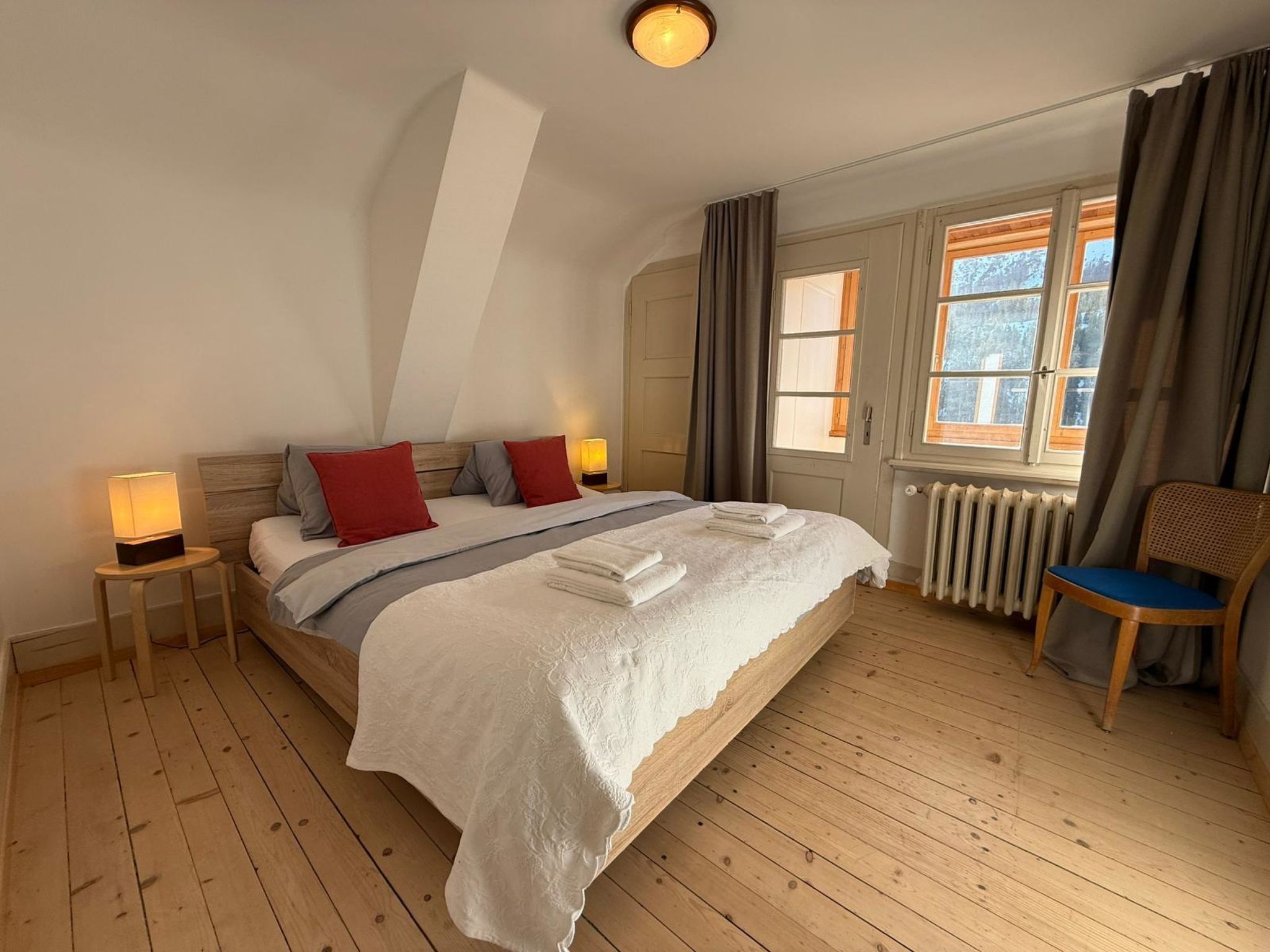 Photo of Pradella 2 by Arosa Holiday Studio, Dusche und Badewanne, 4-Bettwohnung