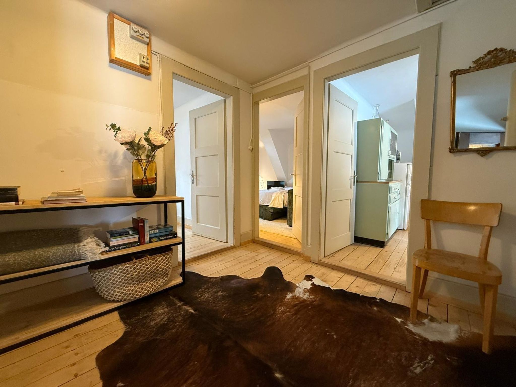 Photo of Pradella 2 by Arosa Holiday Studio, Dusche und Badewanne, 4-Bettwohnung