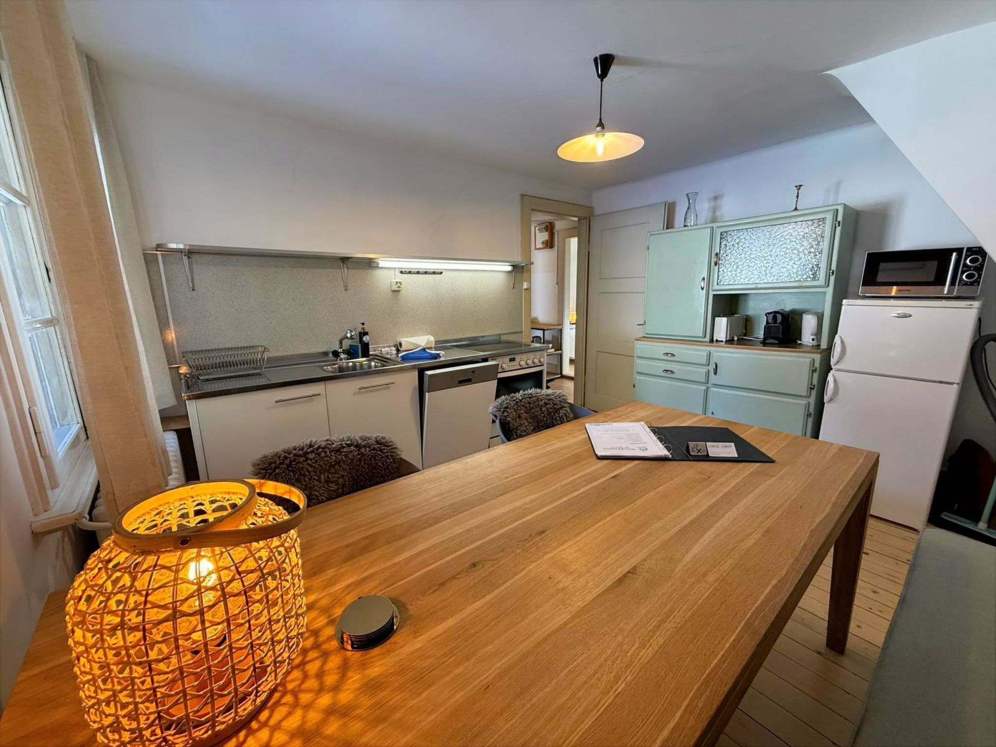 Photo of Pradella 2 by Arosa Holiday Studio, Dusche und Badewanne, 4-Bettwohnung