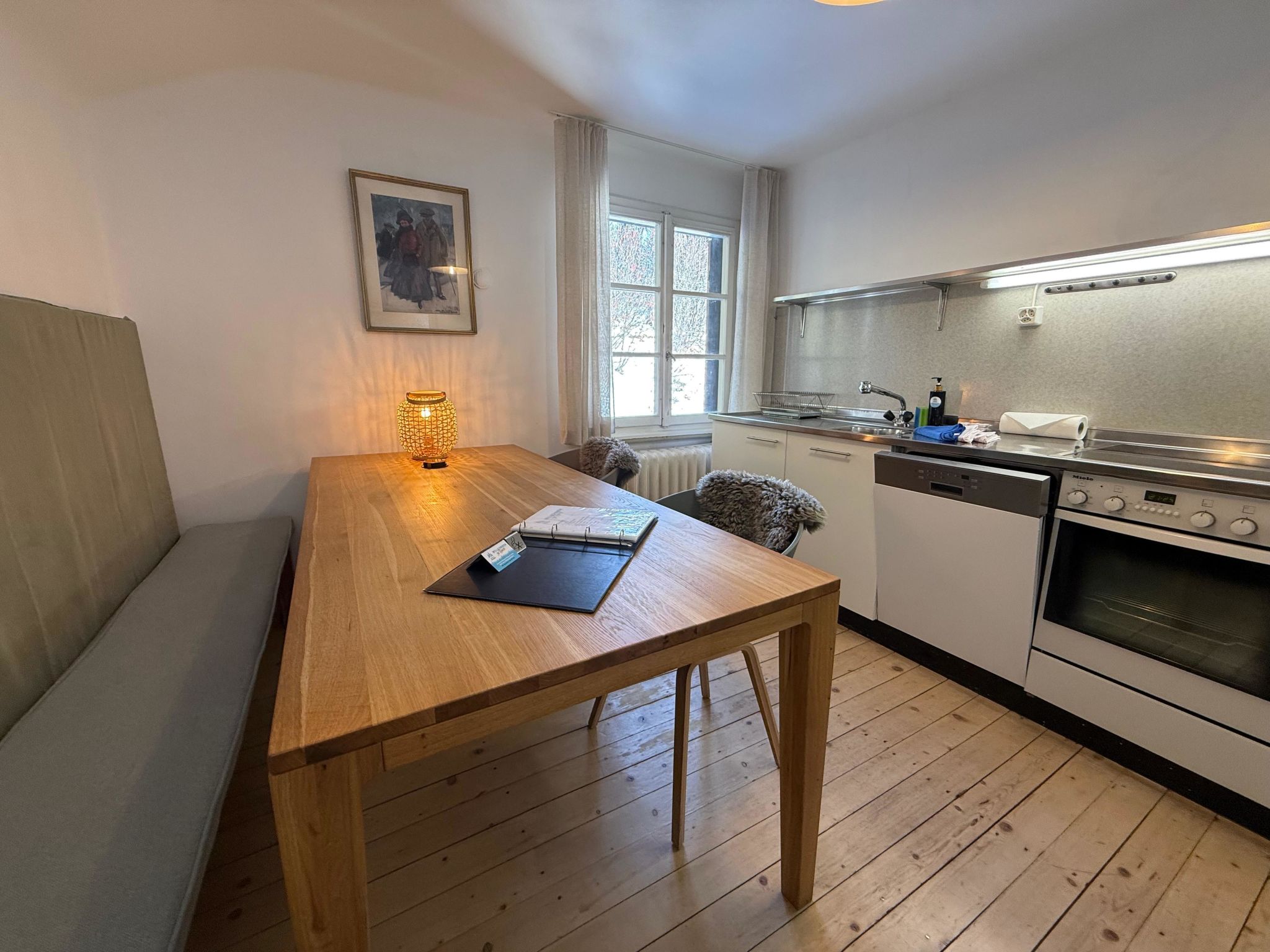 Photo of Pradella 2 by Arosa Holiday Studio, Dusche und Badewanne, 4-Bettwohnung