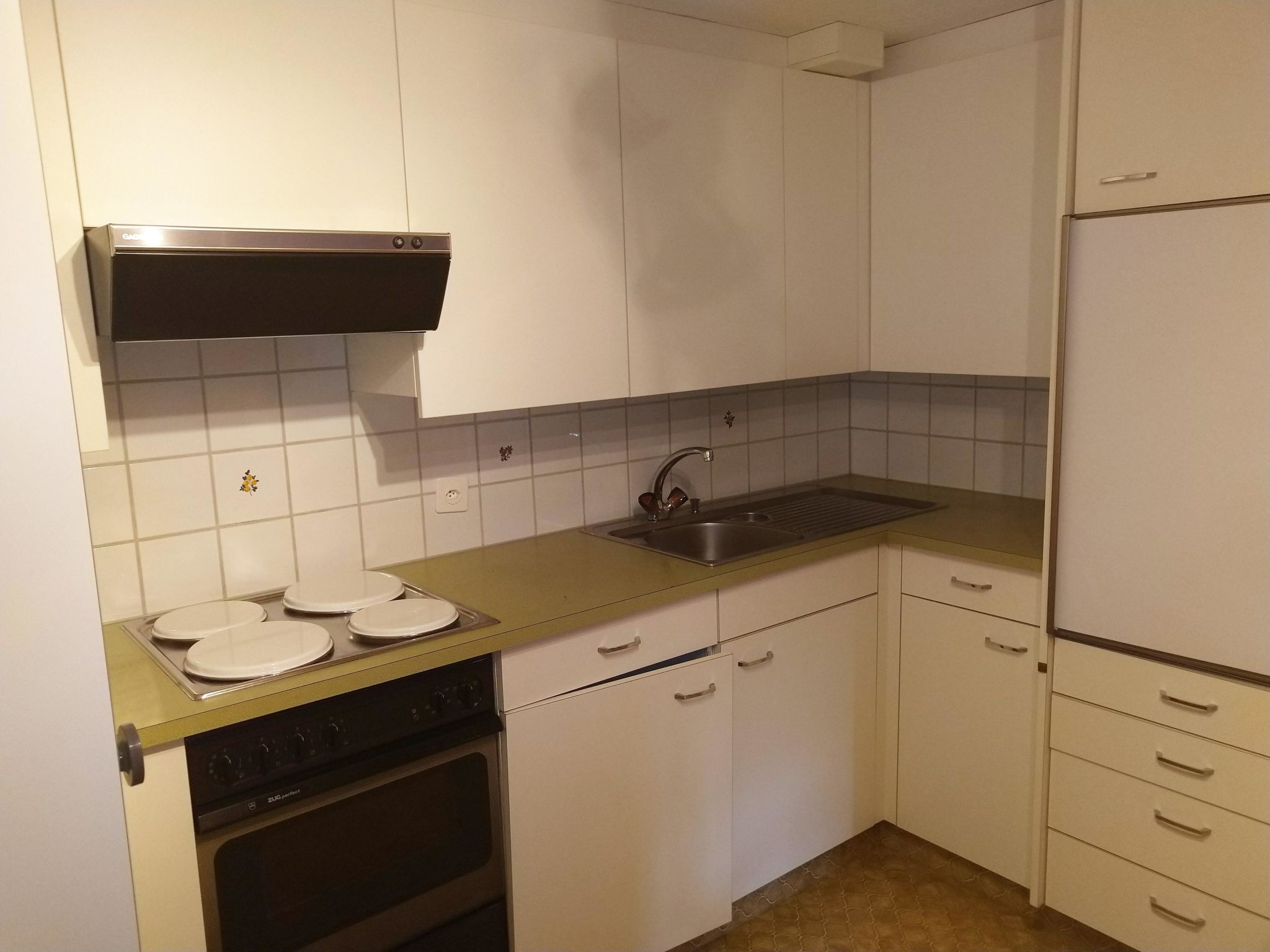 Nühus UG Appartement/Fewo, Bad, WC, 4-Bettwohnung