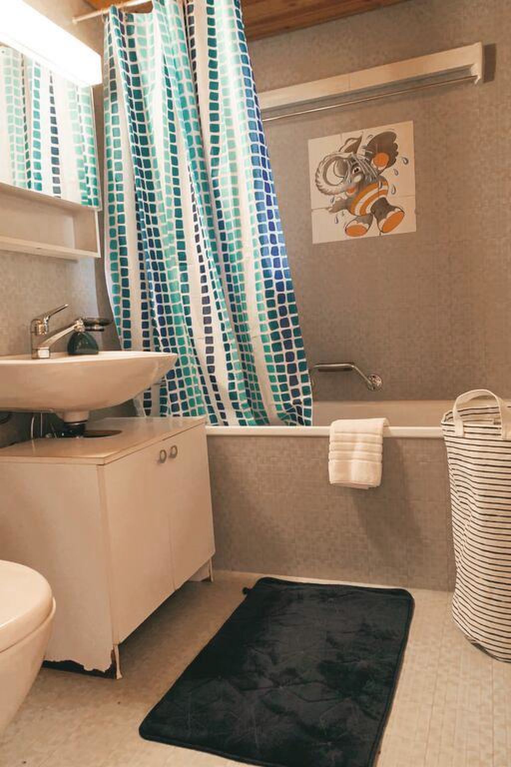 Photo of Appartement/Fewo, Bad, WC, 4-Bettwohnung