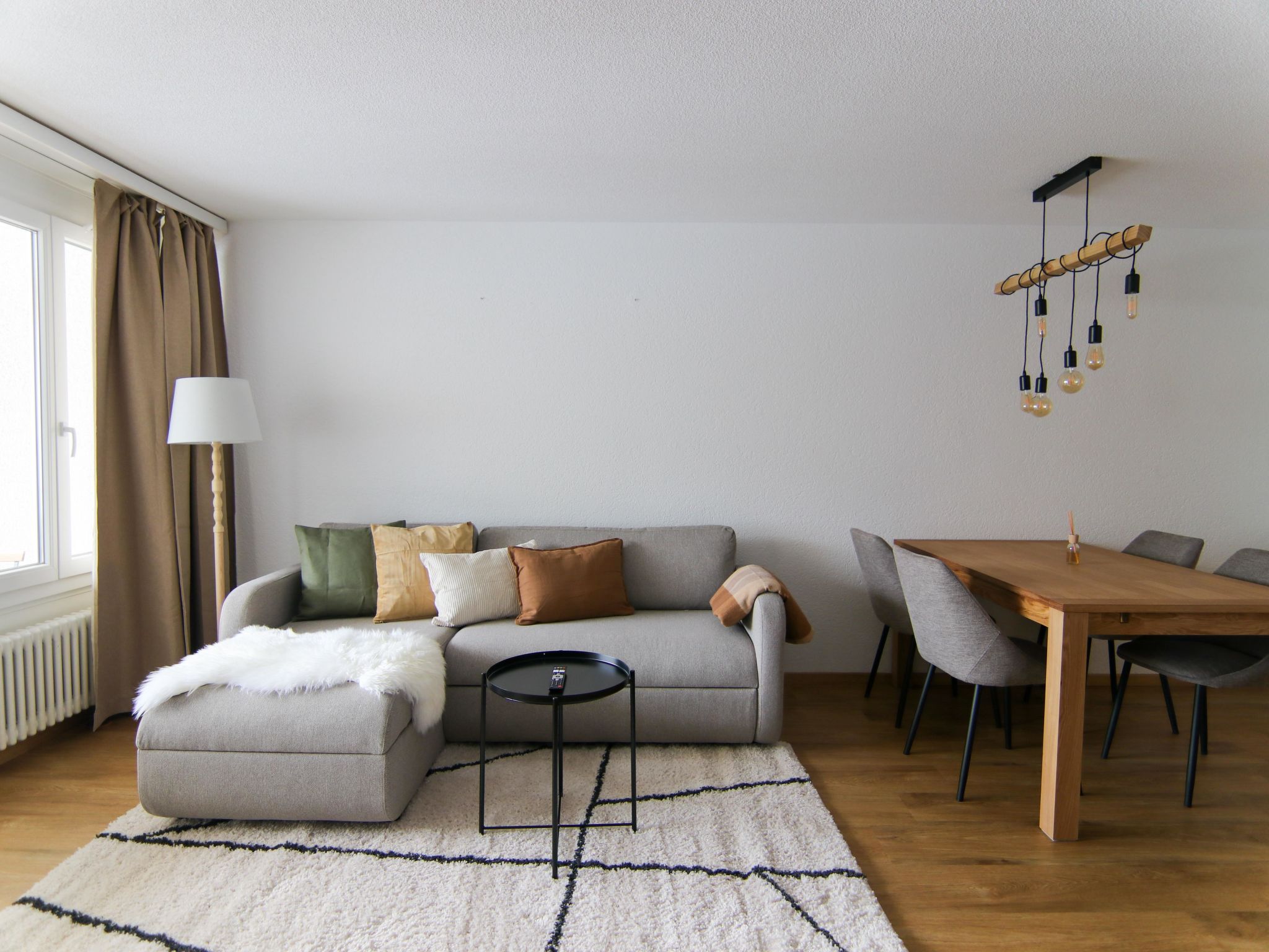 Photo of Rothornblick 50 by Arosa Holiday Appartement/Fewo, Badewanne, 6-Bettwohnung
