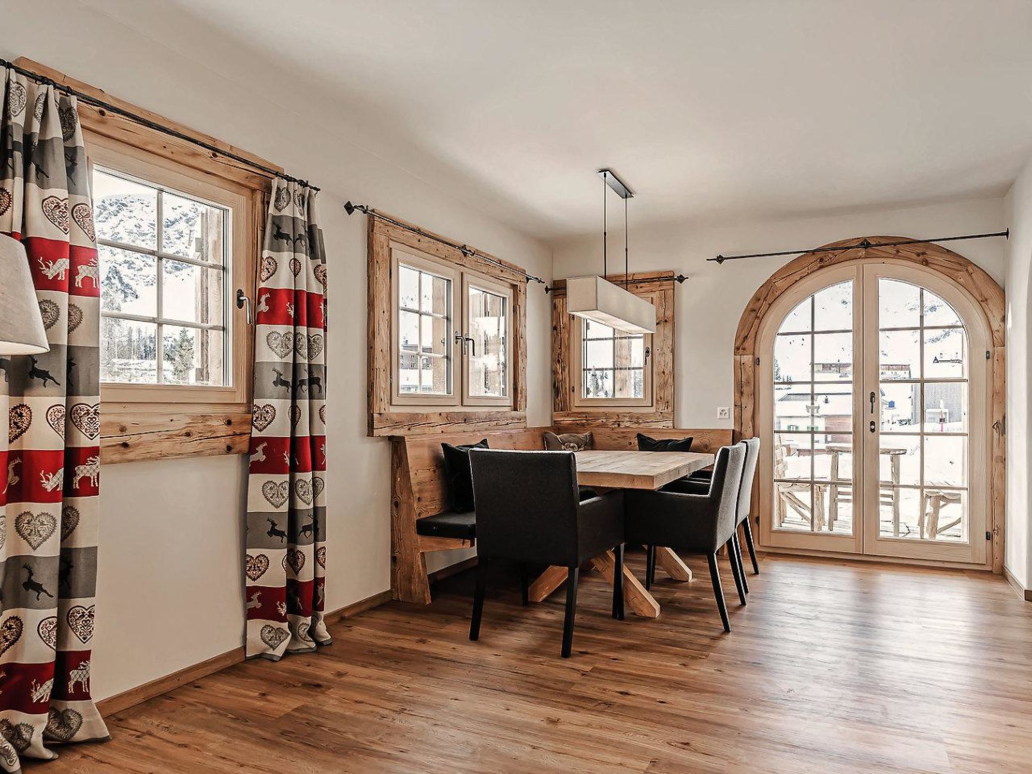 Photo of Chalet-Ferienwohnung mit Terrasse, 1 Schlafzimmer