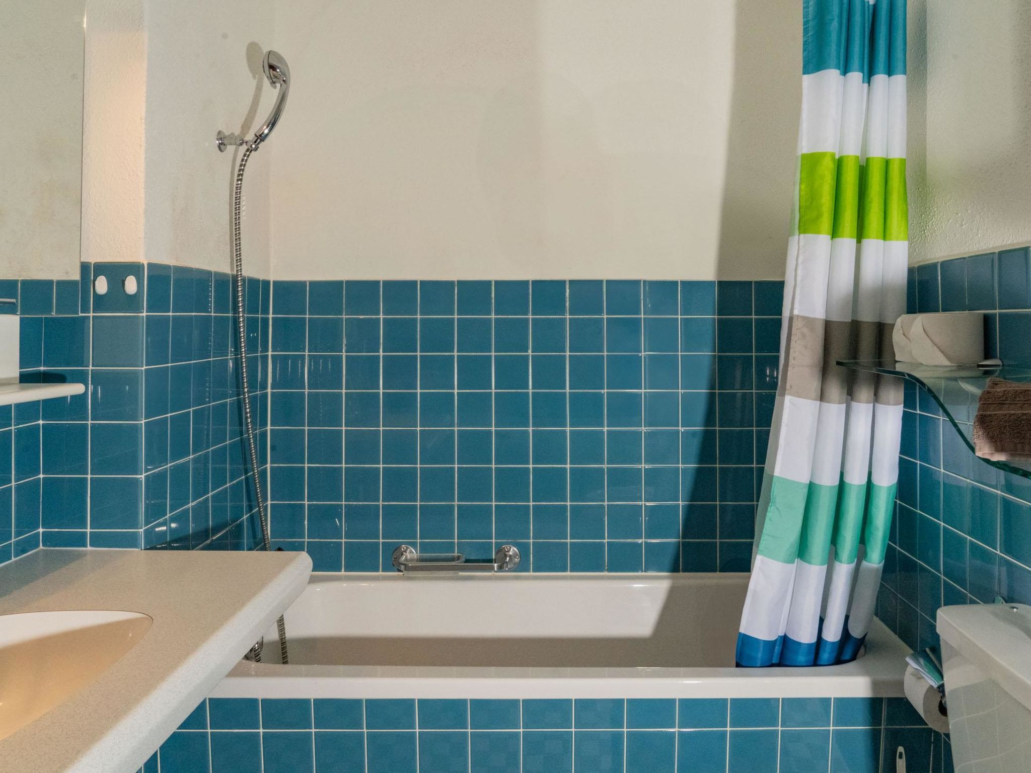 Photo of Praktische Wohnung an grossartiger Lage mit Blick