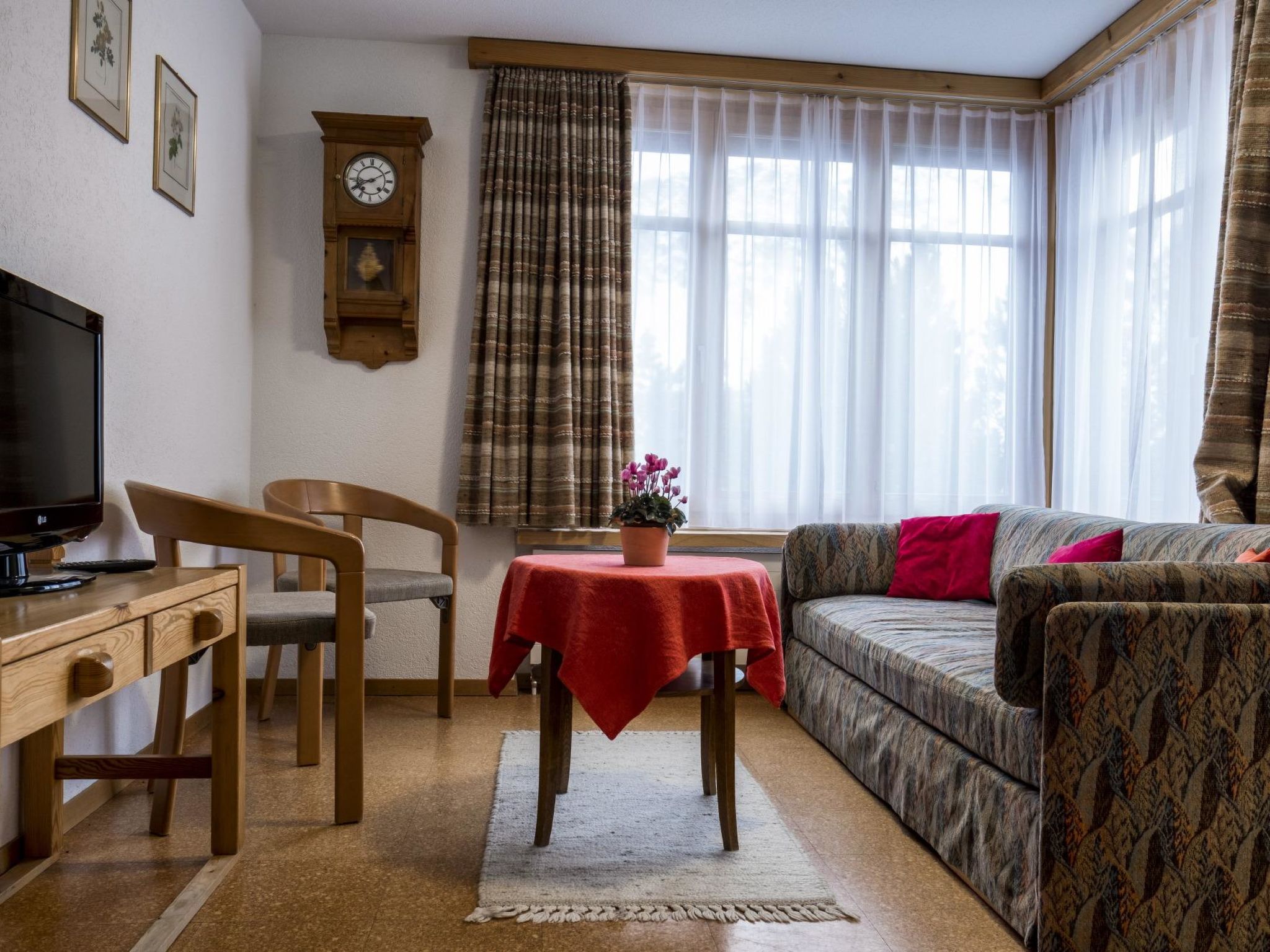Tschuggenweg 2 Appartement/Fewo, Bad, WC, 2-Bettwohnung 2-Bettwohnung