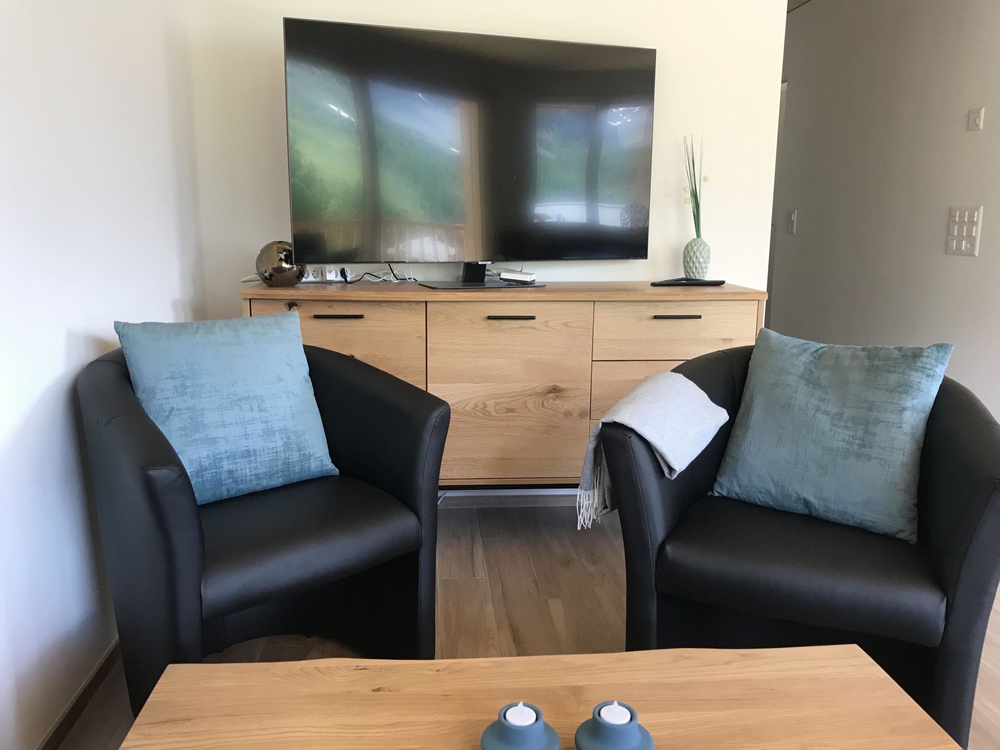 Photo of Chalet Sternenhimmel Appartement/Fewo, Dusche und Bad, WC, 7-Bettwohnung