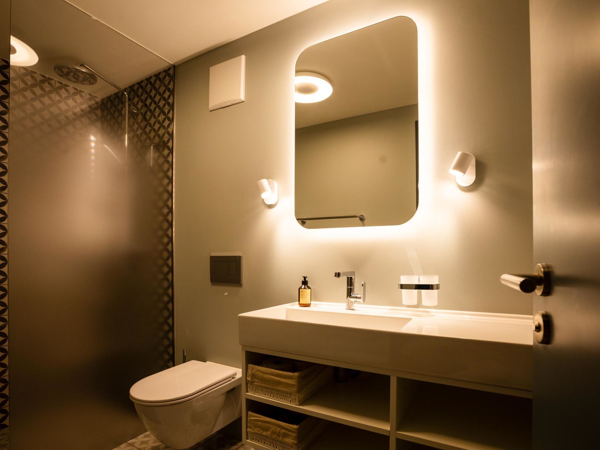 Photo of Appartement/Fewo, Dusche oder Bad, WC, 4-Bettwohnu