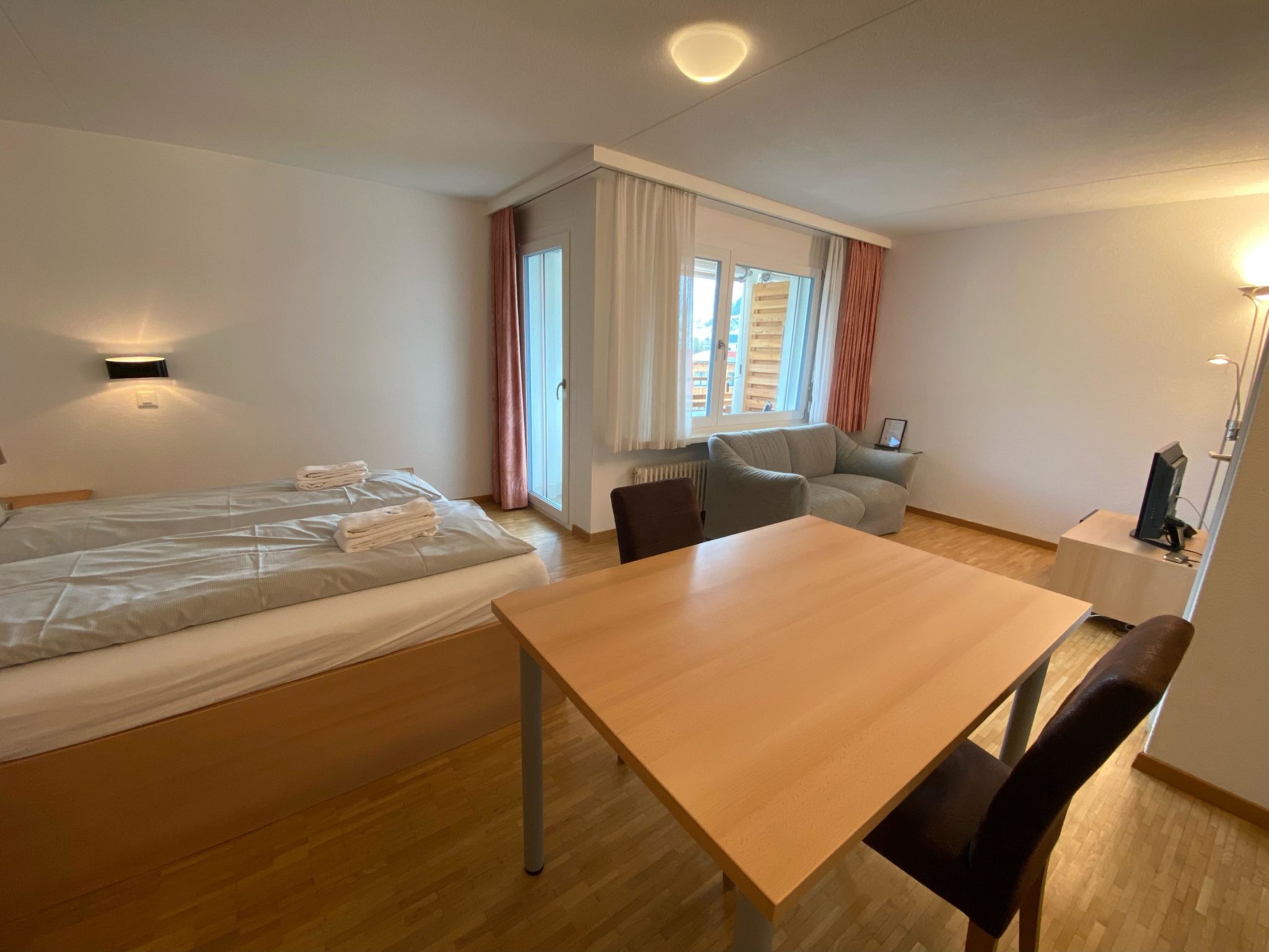 Waldhof 4 by Arosa Holiday Appartement/Fewo, Dusche, WC, 2-Bettwohnung Waldhof 4