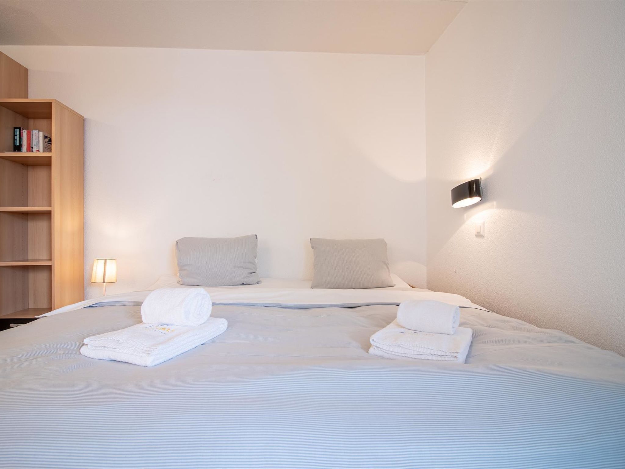 Photo of Waldhof 4 by Arosa Holiday Appartement/Fewo, Dusche, WC, 2-Bettwohnung Waldhof 4