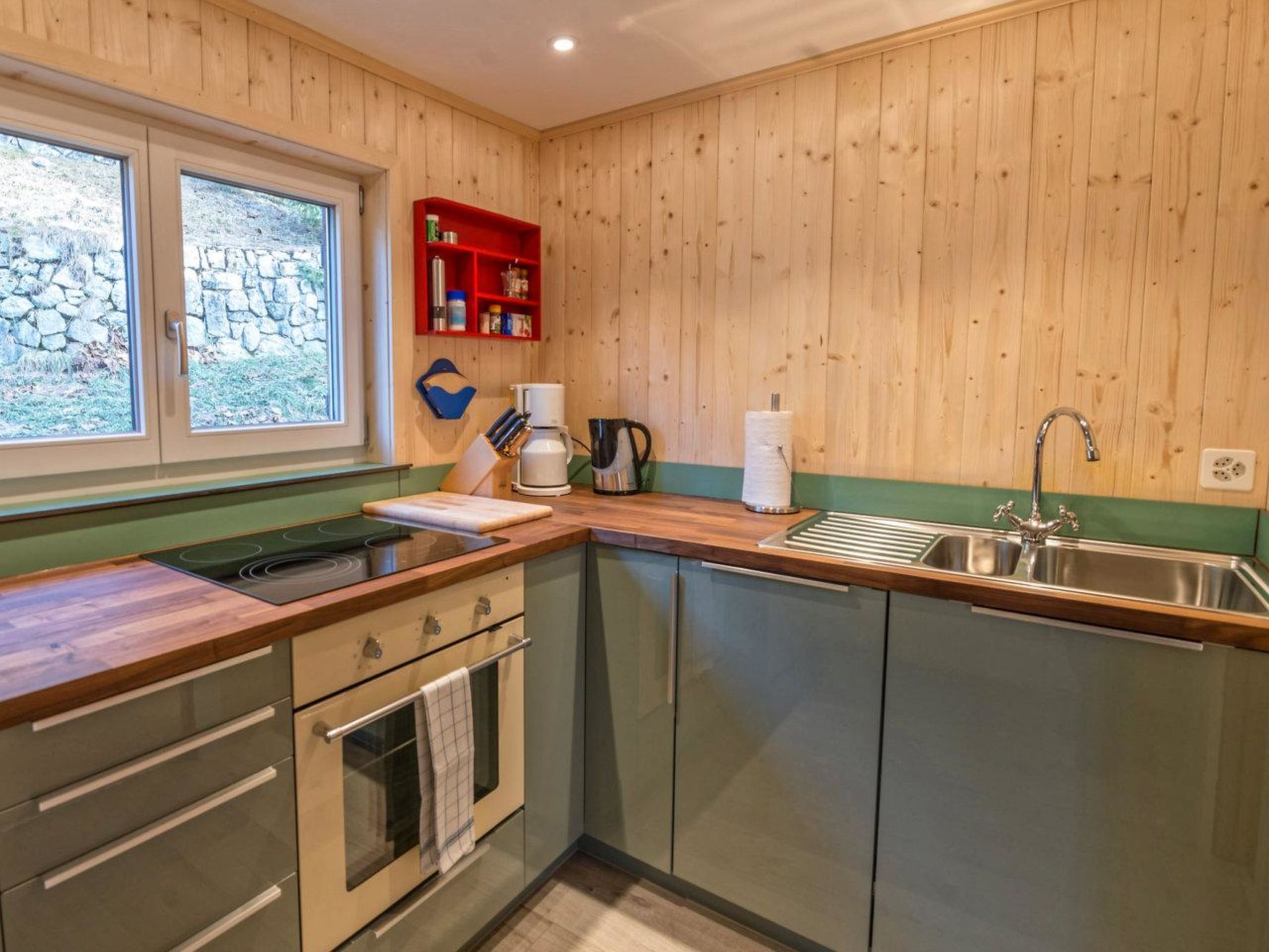 Photo of 6-Zimmer Liebhaber Chalet, 150m2 mit Terrasse
